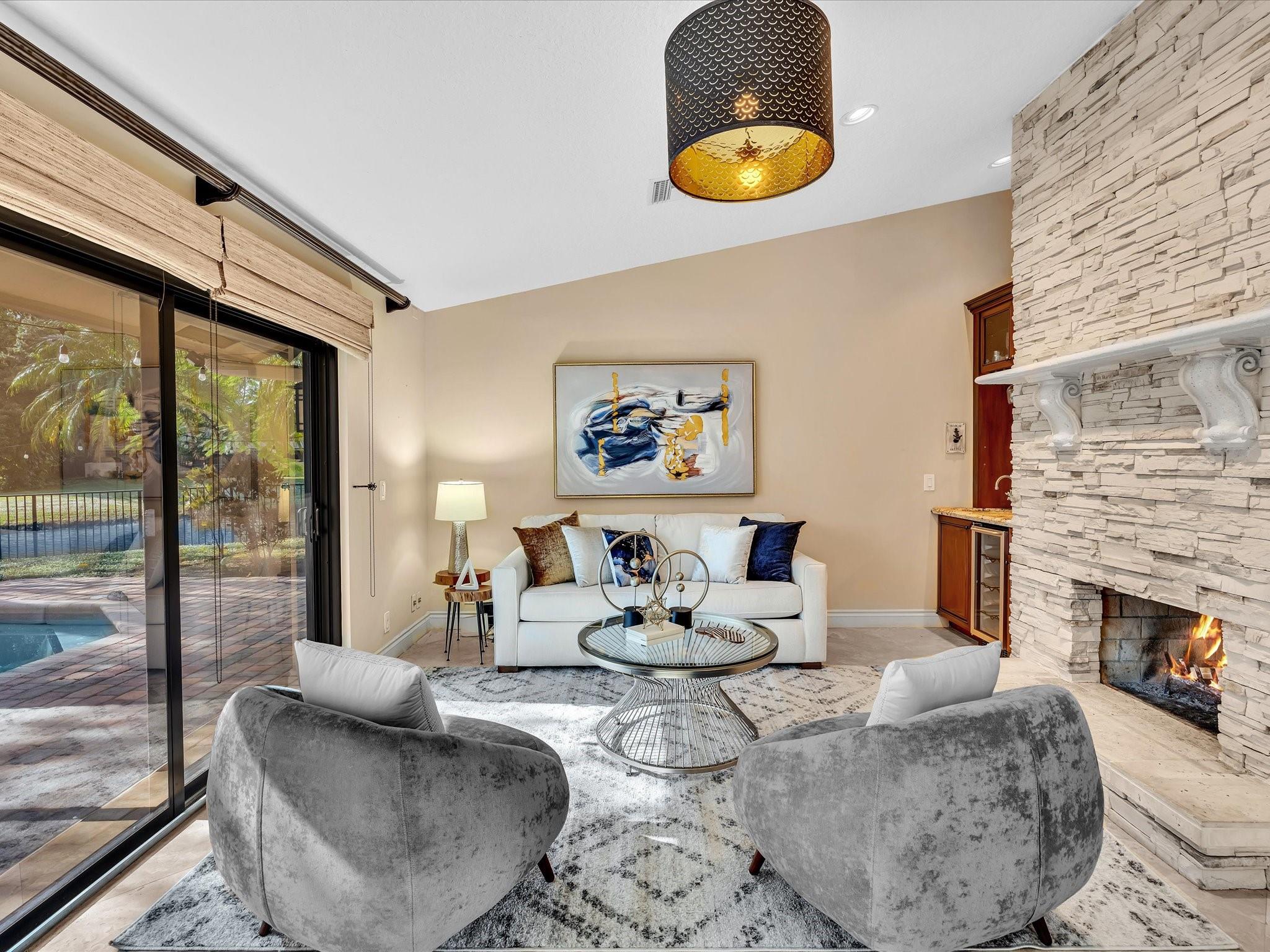 10320 NW 6th Street, Coral Springs, FL 33071