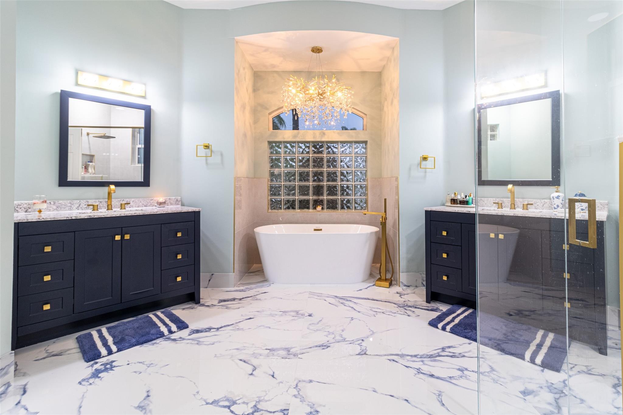 5062 Kensington Circle, Coral Springs, FL 33076