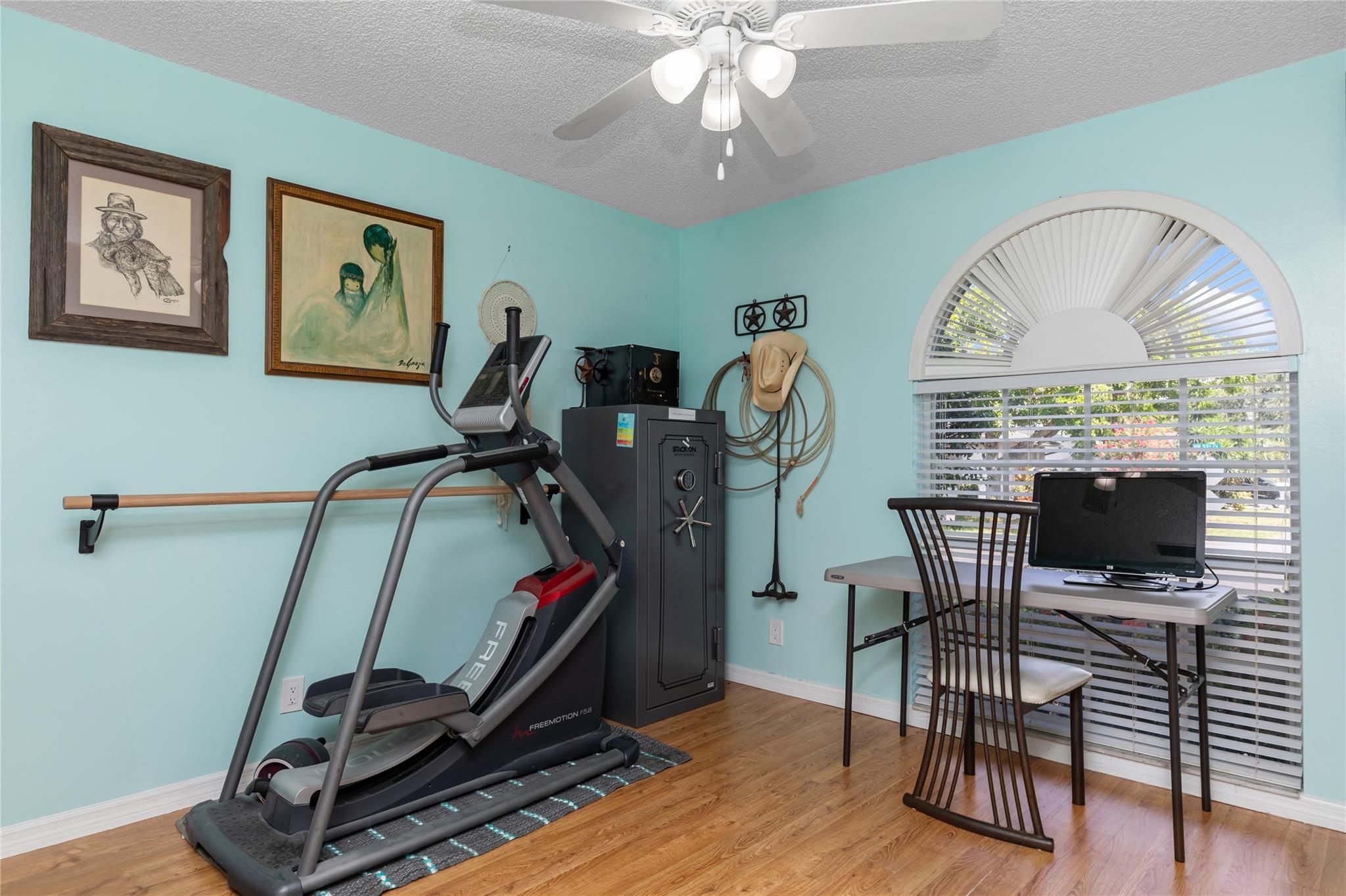 3rd of 3 guest bedrooms used as gym/office