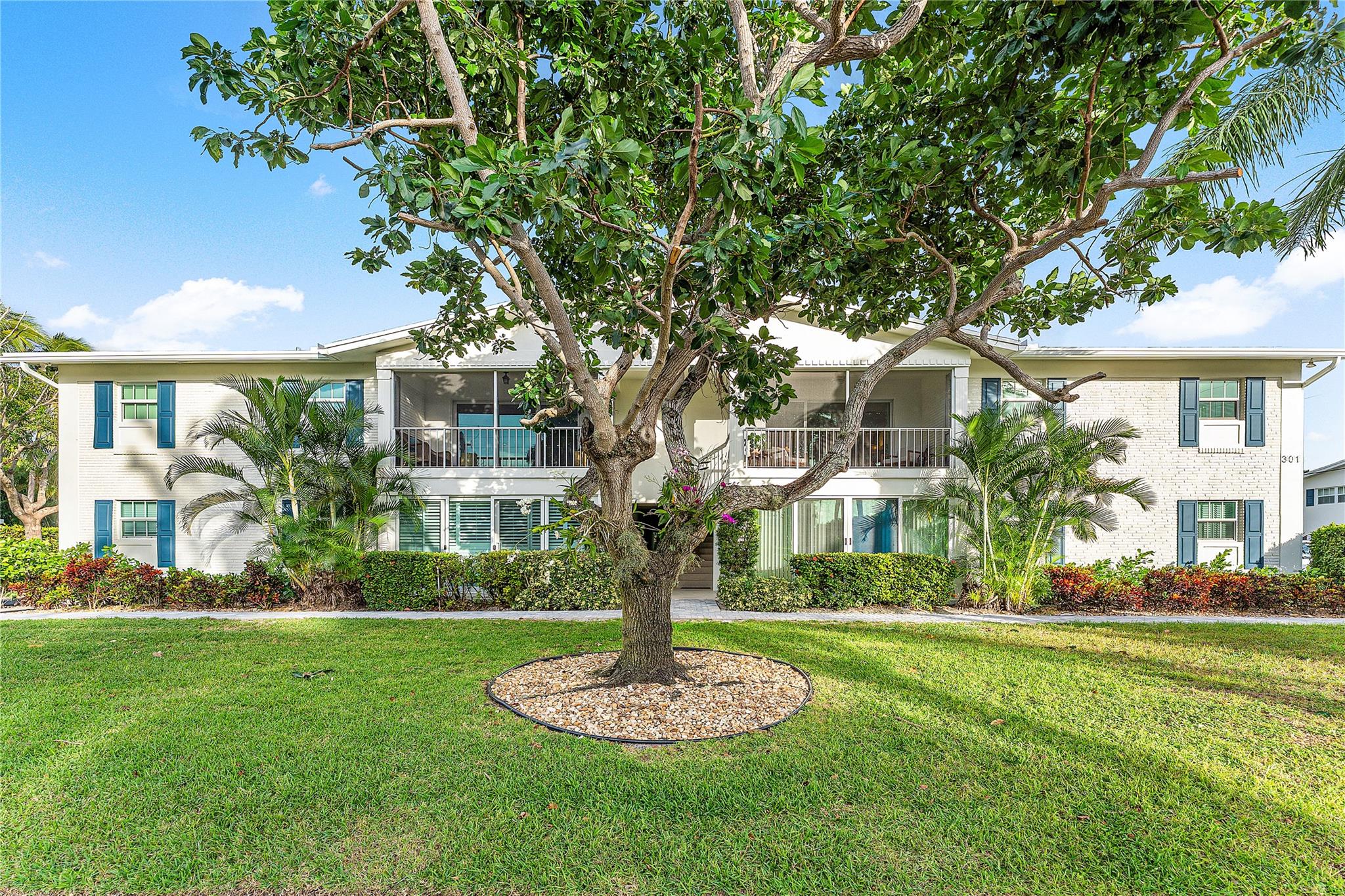 Photo for 301 Venetian Drive, 16, Delray Beach, FL 33483 - listing #FX-10536330 Surrounded by multimillion dollar new constructiom