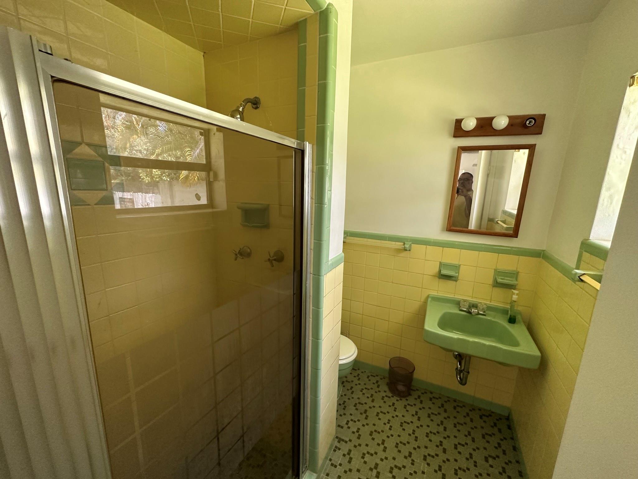 101-111 NE 148th Street 111, Miami, FL 33161