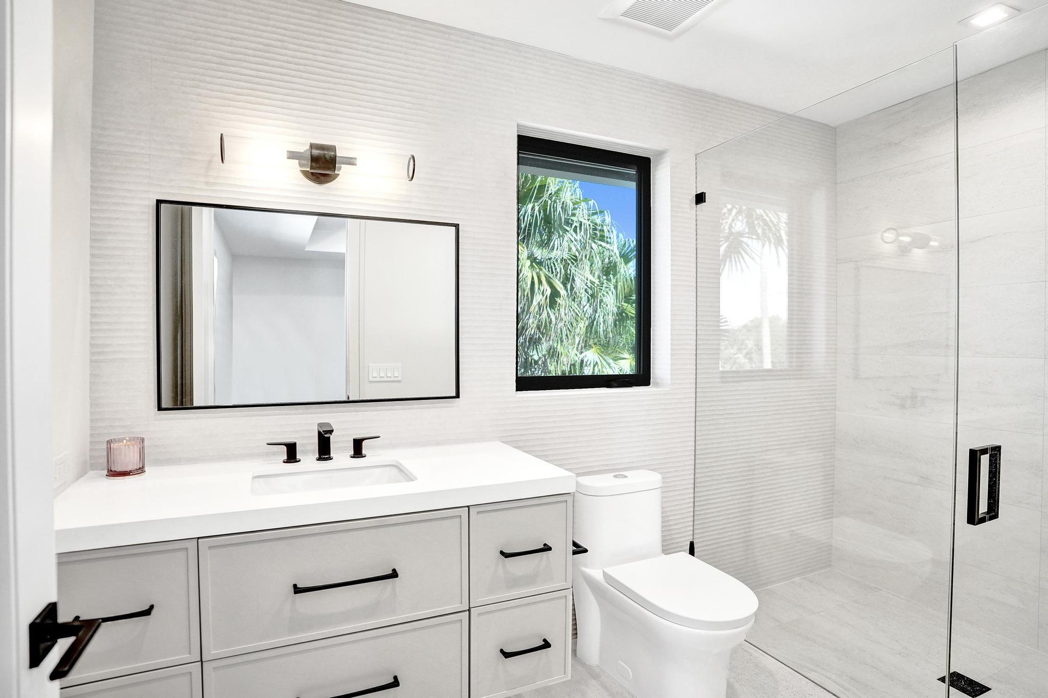 7 Seneca Road, Sea Ranch Lakes, FL 33308