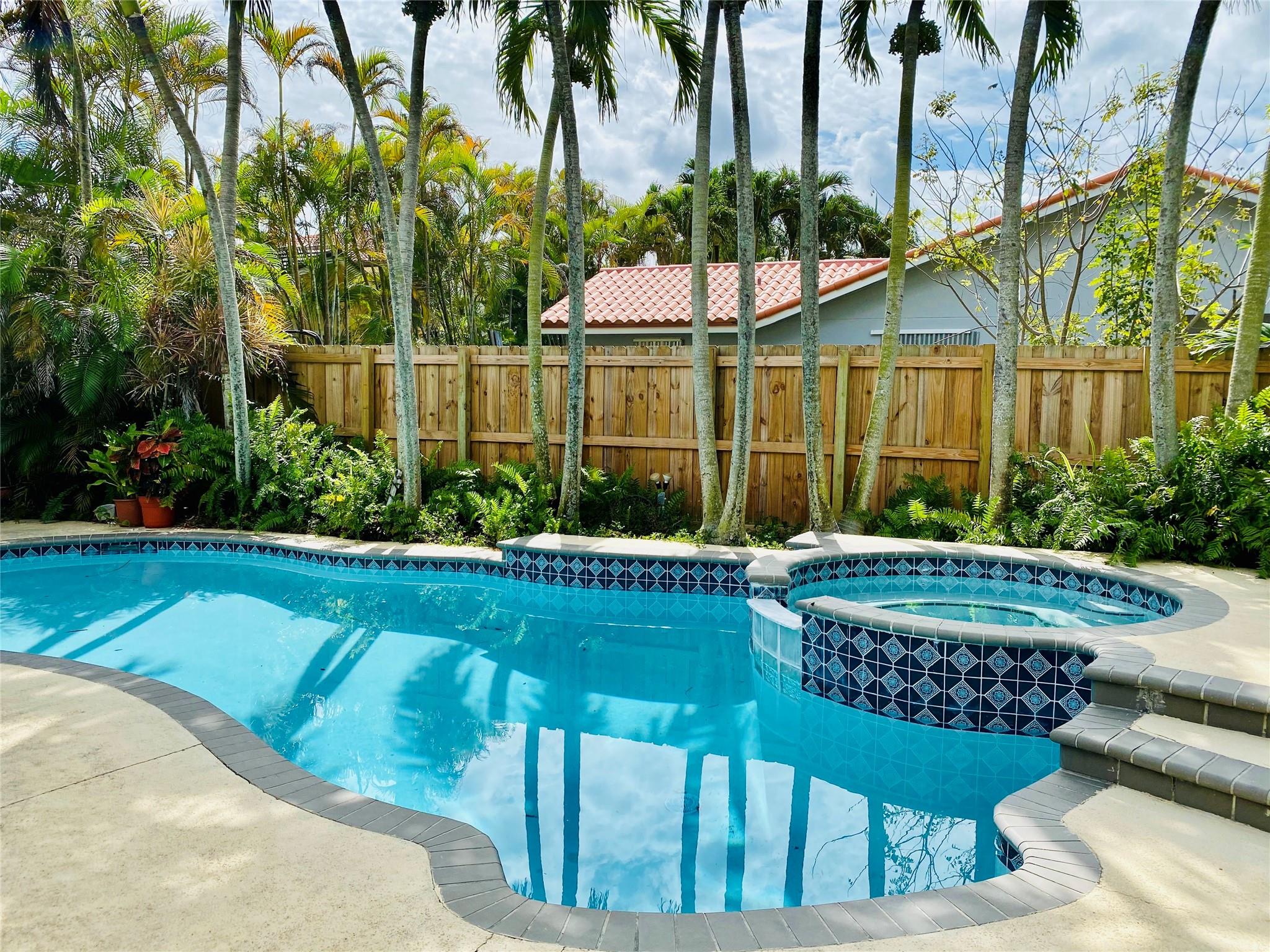 15788 SW 77th Street, Miami, FL 33193