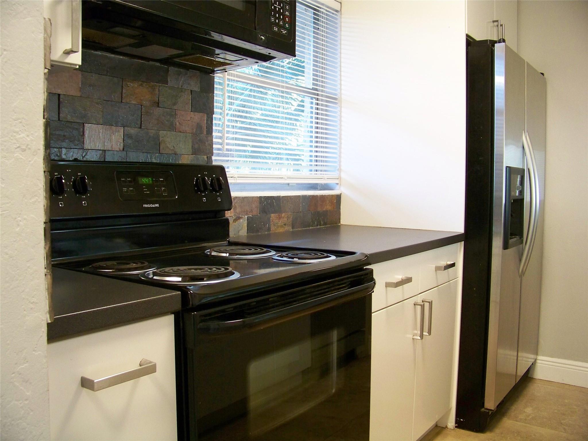 3218 NW 103rd Terrace 202B, Coral Springs, FL 33065