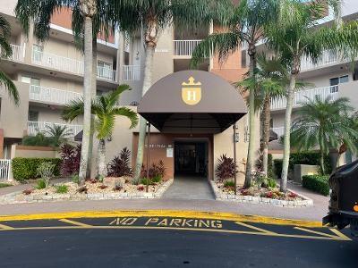 Photo for 7442 Granville Drive, 7442, Tamarac, FL 33321 - listing #FX-10501124 7442 Granville Drive, 7442, Tamarac, FL 33321