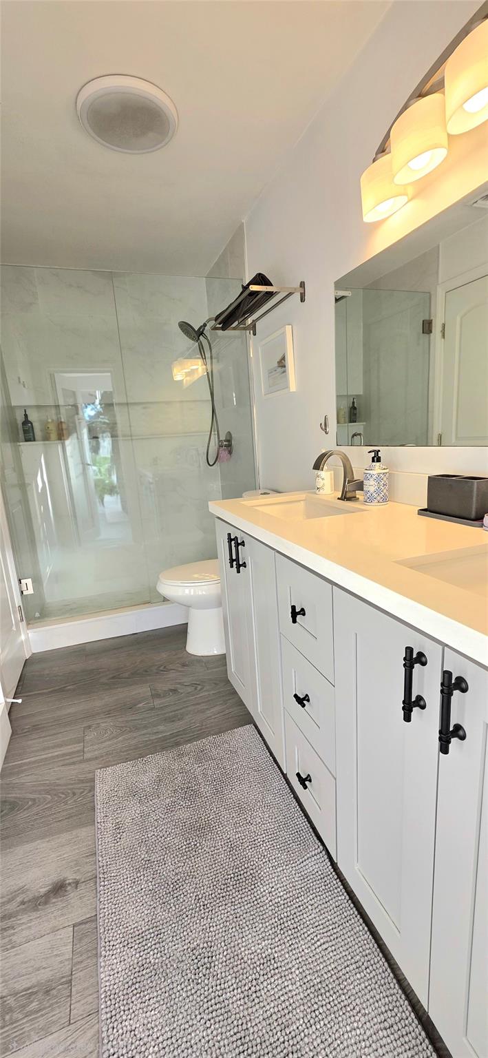 688 NW 100th Lane, Coral Springs, FL 33071