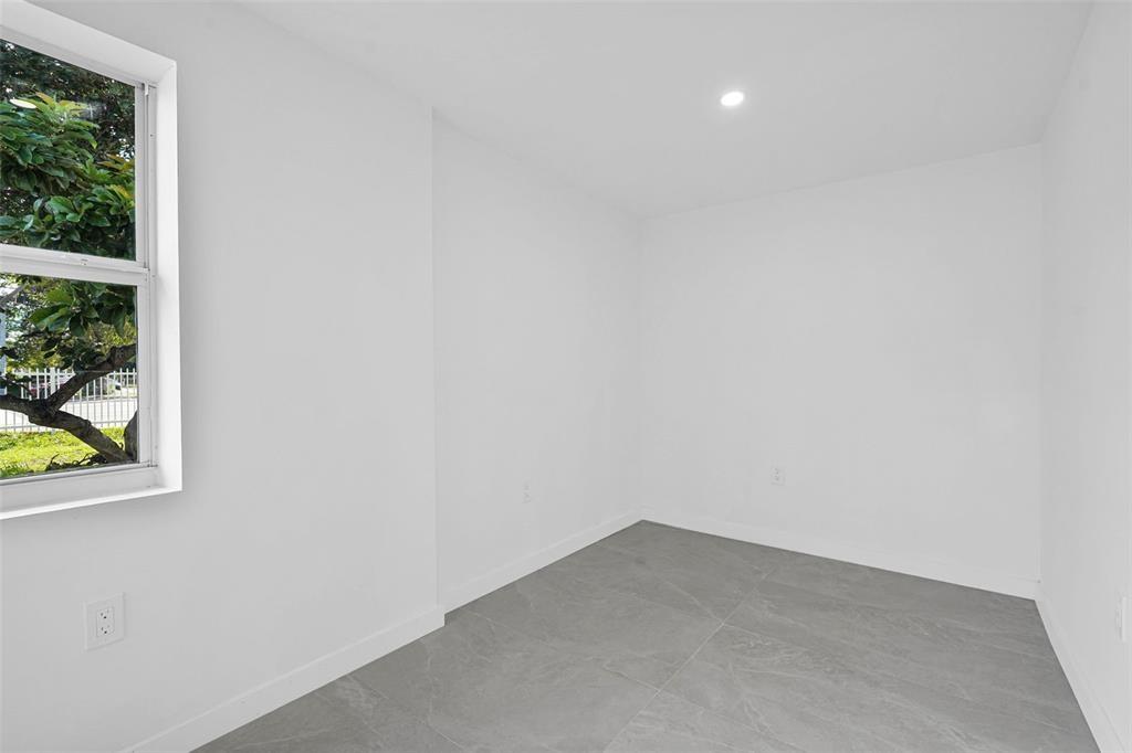 11406 NW 17th Avenue, Miami, FL 33167