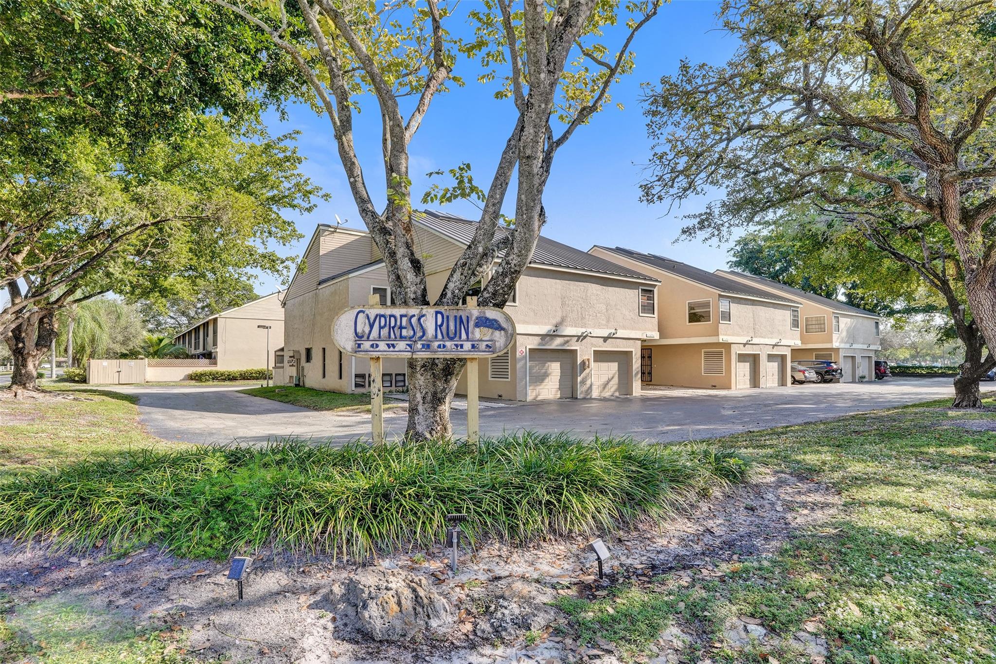 11694 NW 20th Drive 11694, Coral Springs, FL 33071