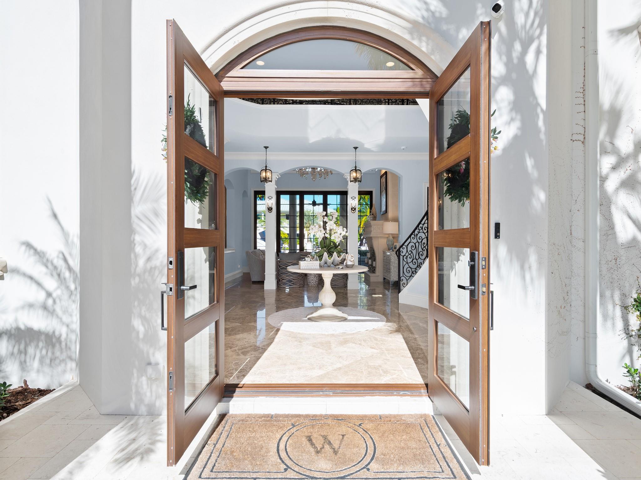 2319 NE 28th Street, Lighthouse Point, FL 33064