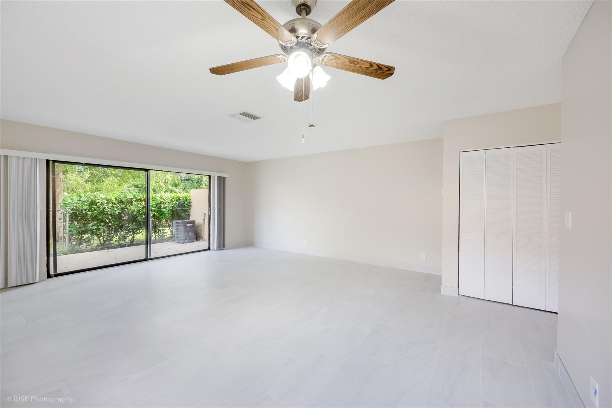 4165 NW 114th Avenue, Coral Springs, FL 33065