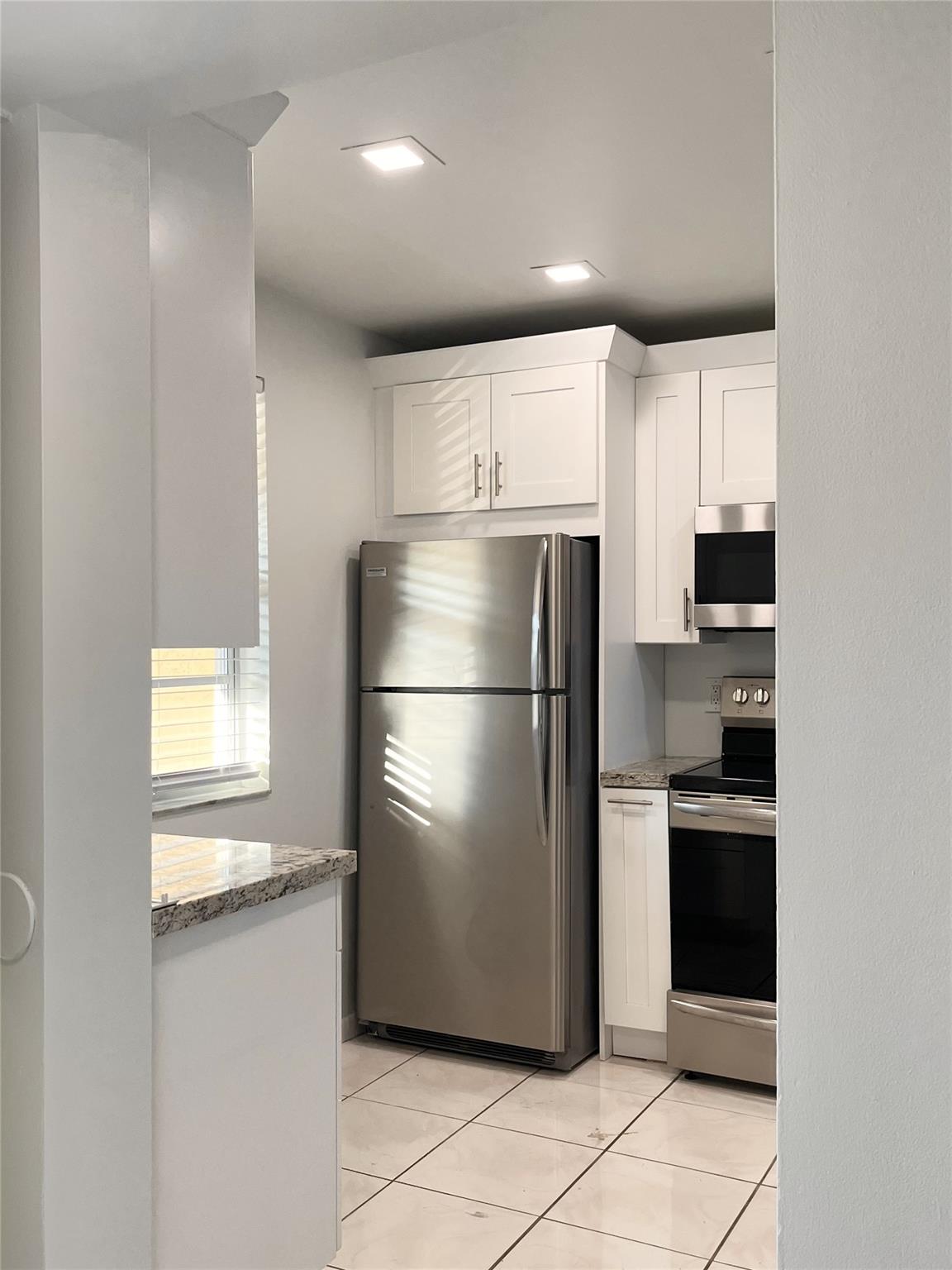 2423 NW 89th Drive 111, Coral Springs, FL 33065