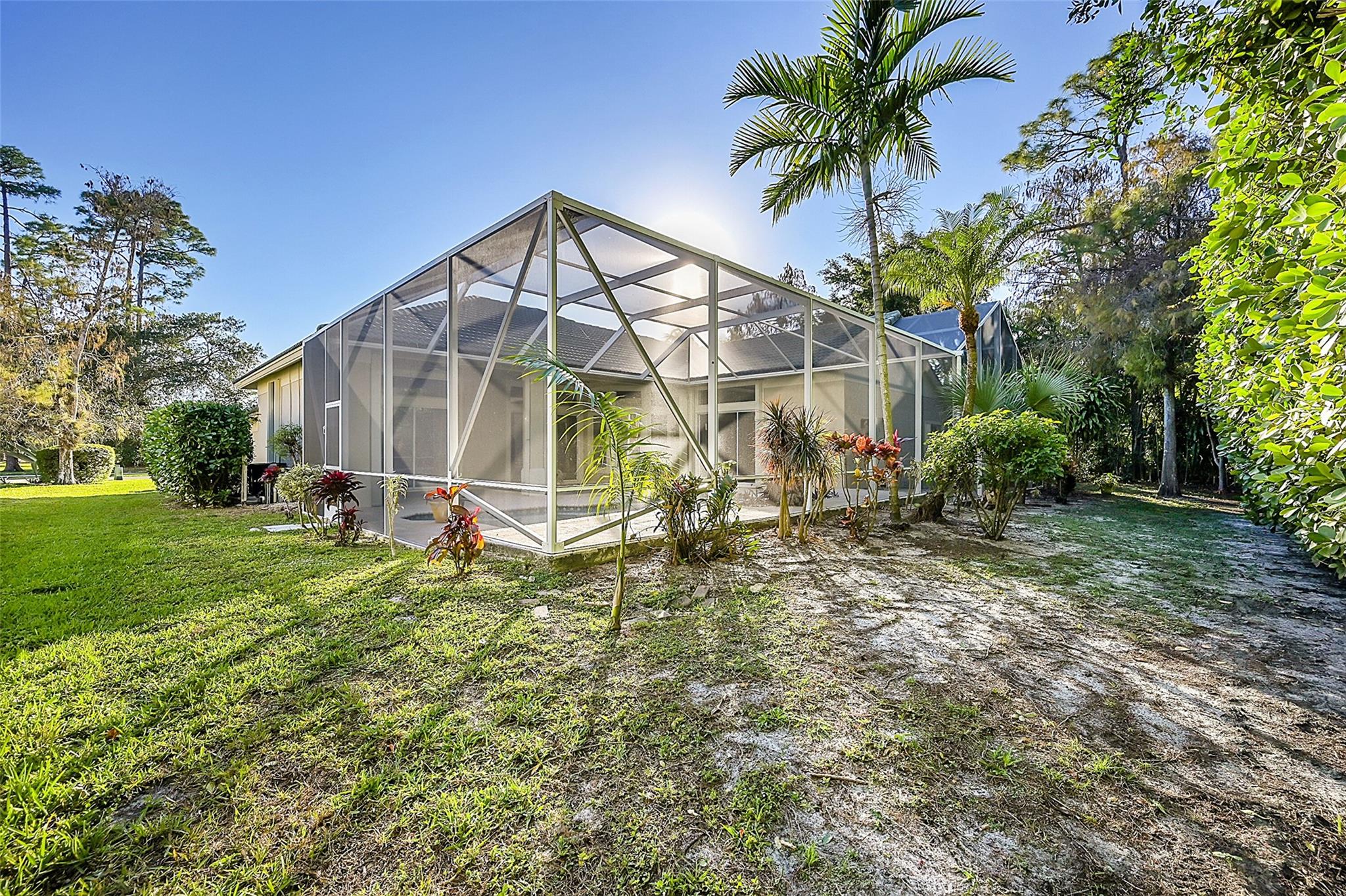 Photo for 618 Cypress Green Circle, Wellington, FL 33414 - Listing #FX-10480409 618 Cypress Green Circle, Wellington, FL 33414