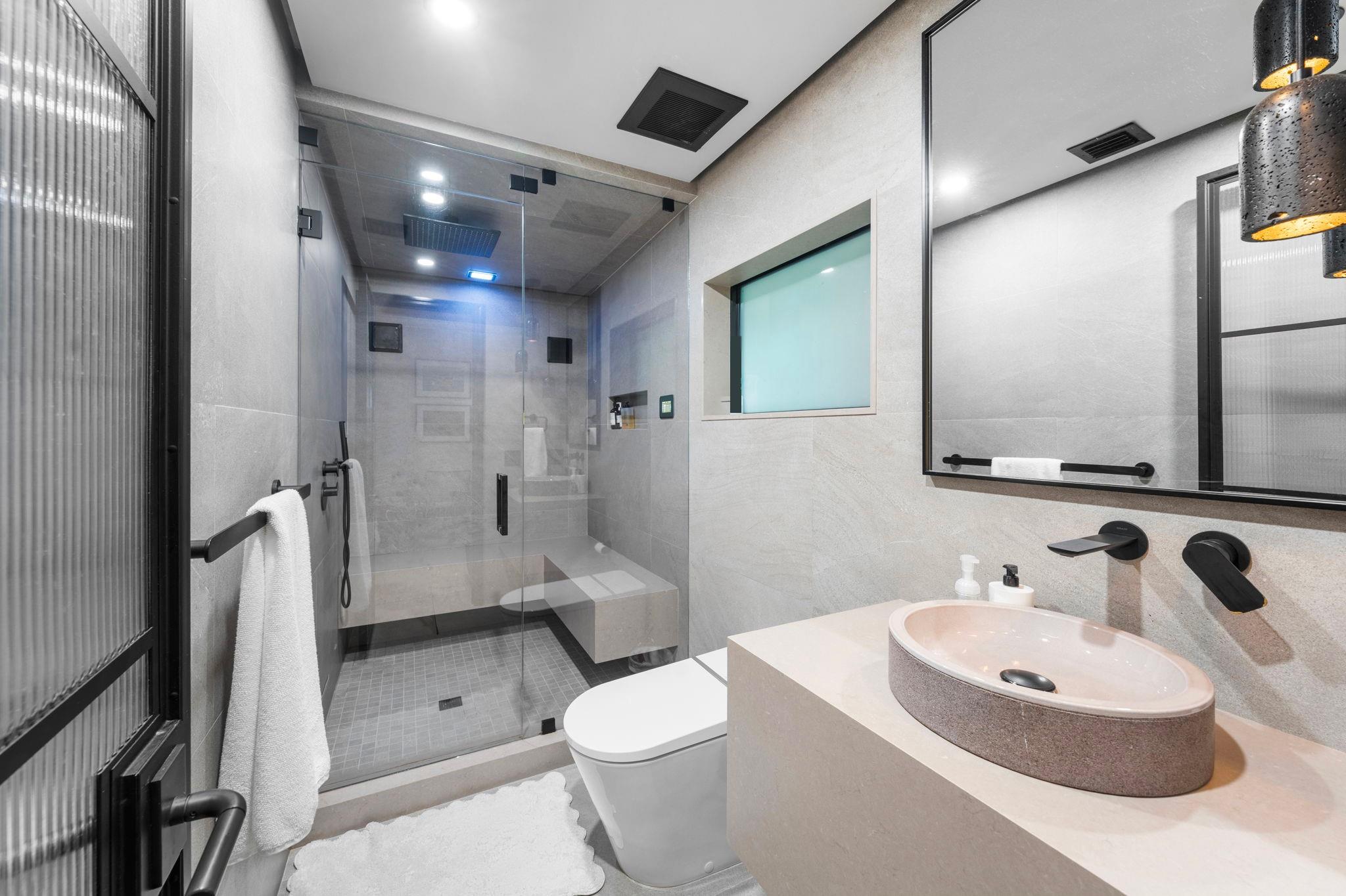 2765 Brickell Court, Miami, FL 33129