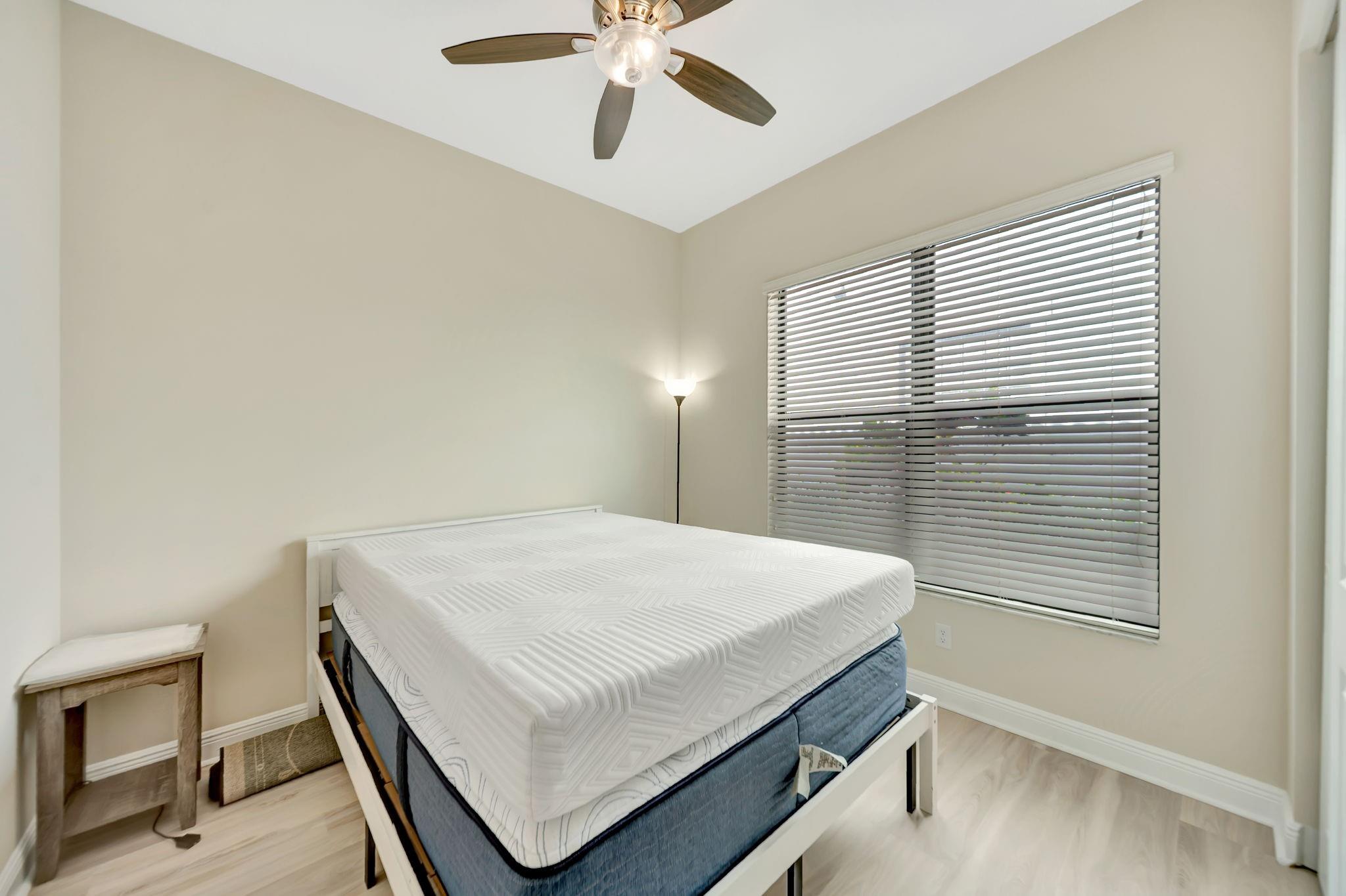 3824 NW 89th Way, Coral Springs, FL 33065