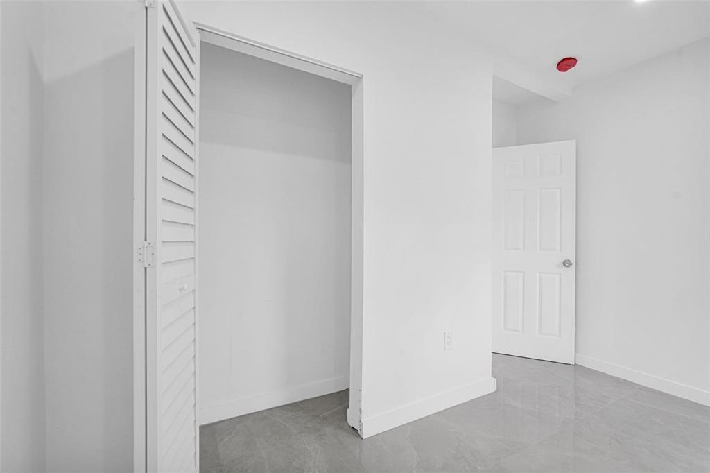 11406 NW 17th Avenue, Miami, FL 33167