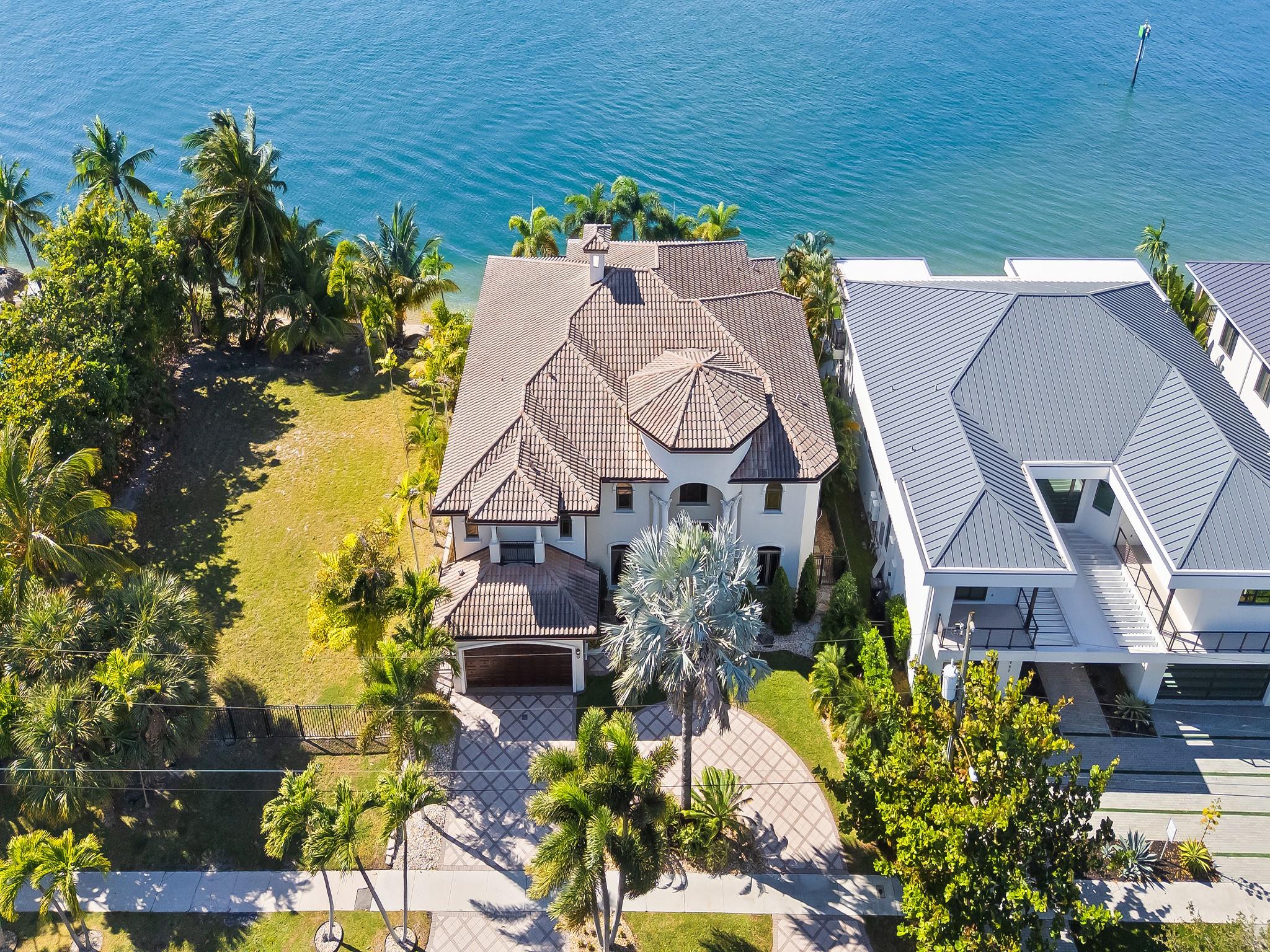 1965 SE 21st Avenue, Fort Lauderdale, FL 33316