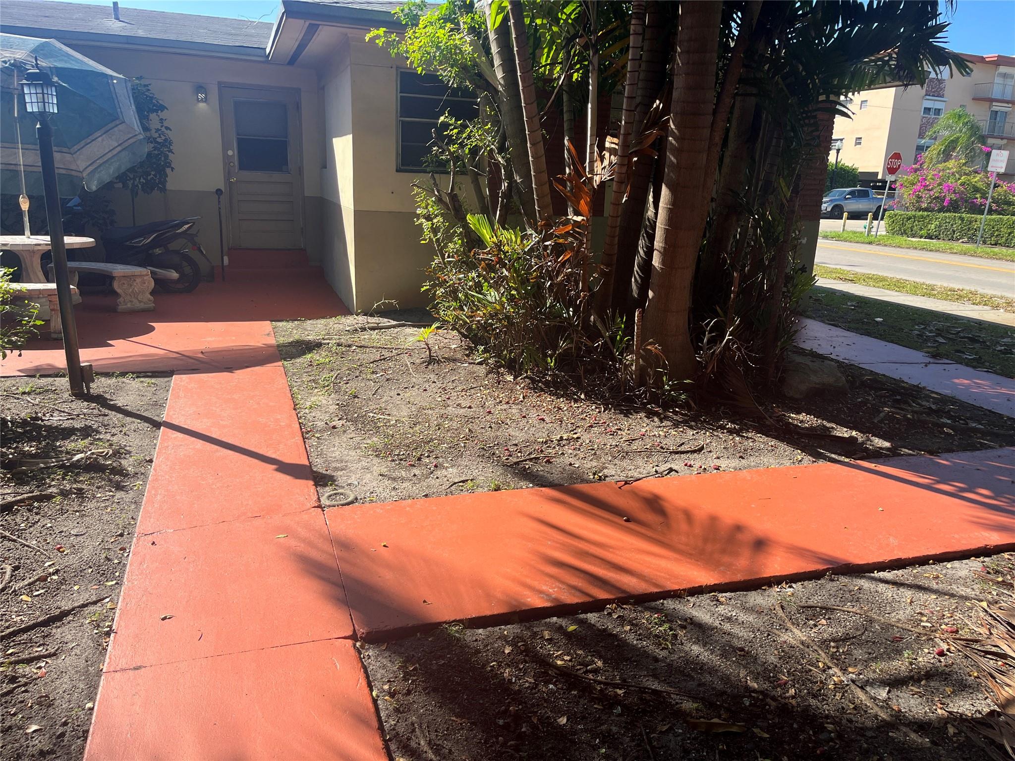 Photo for 505 N 20th Avenue, 1, Hollywood, FL 33020 - listing #FX-10527856 505 N 20th Avenue, 1, Hollywood, FL 33020