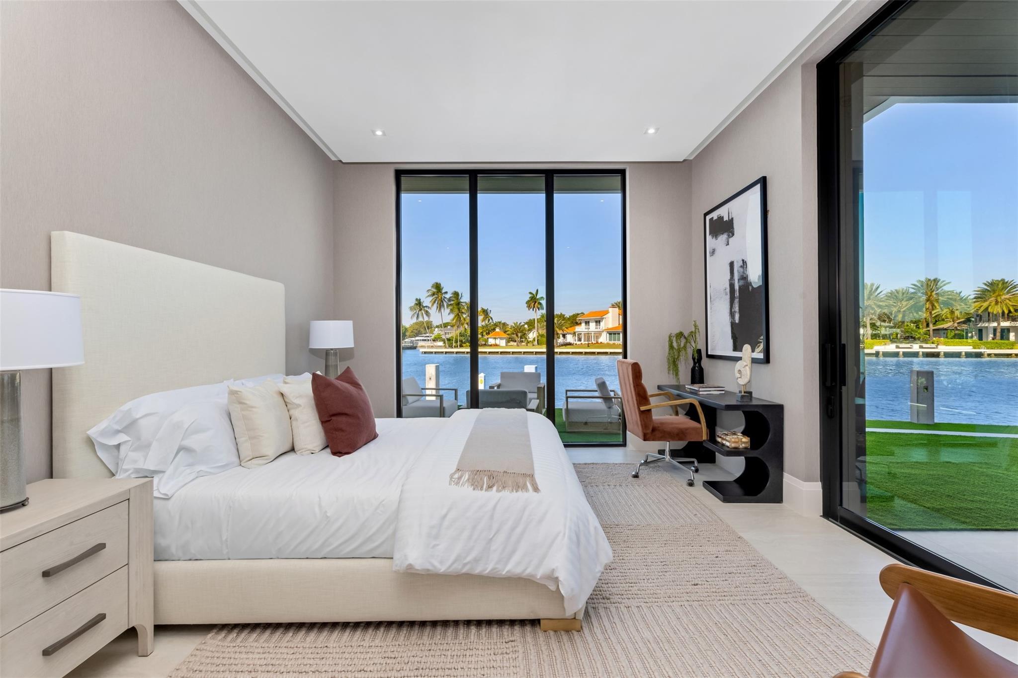 32 Seneca Road, Fort Lauderdale, FL 33308