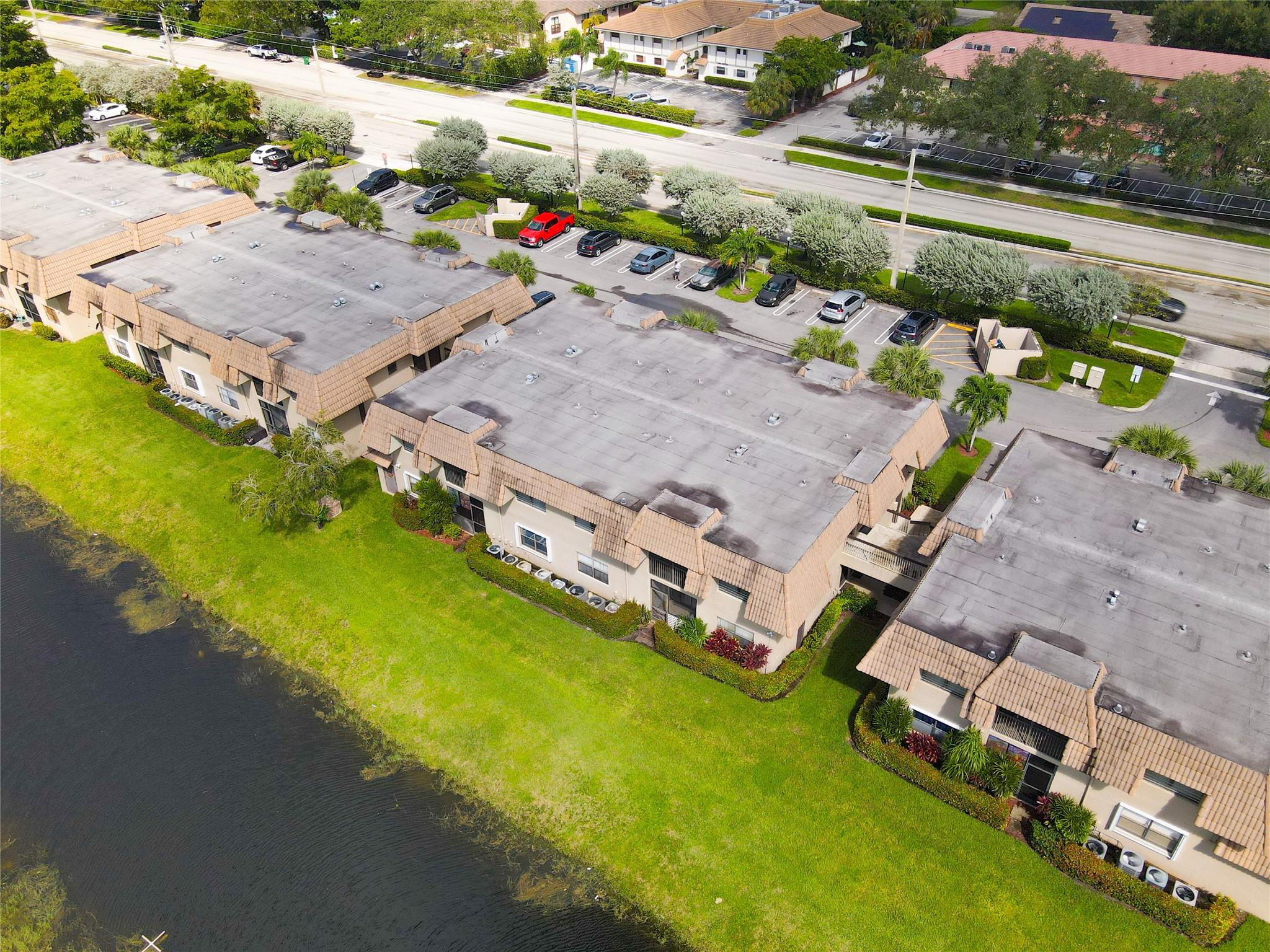 10710 Royal Palm Boulevard 2-2, Coral Springs, FL 33065