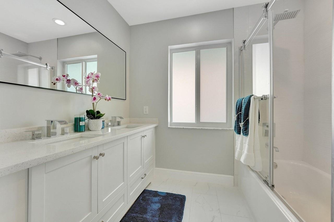 9066 NW 52nd Court, Coral Springs, FL 33067