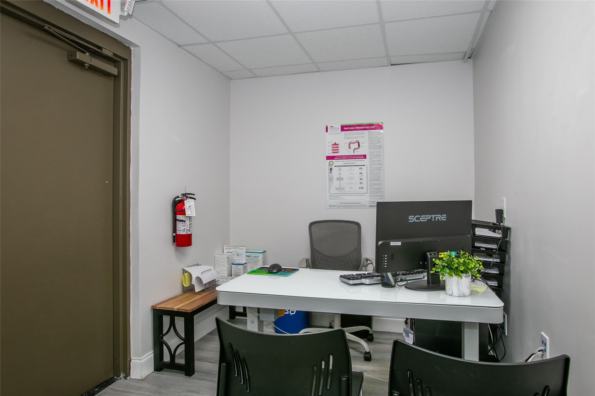 1500 N University Drive 100, Coral Springs, FL 33071