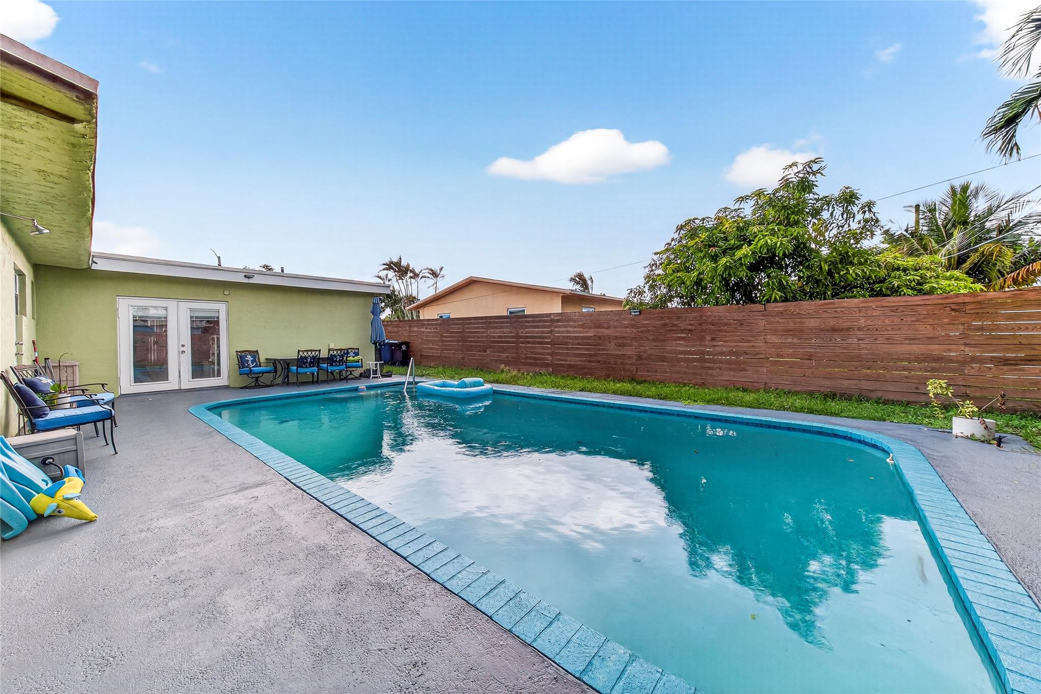Photo for 640 SW 28th Way, Fort Lauderdale, FL 33312 - Listing #FX-10523898 640 SW 28th Way, Fort Lauderdale, FL 33312