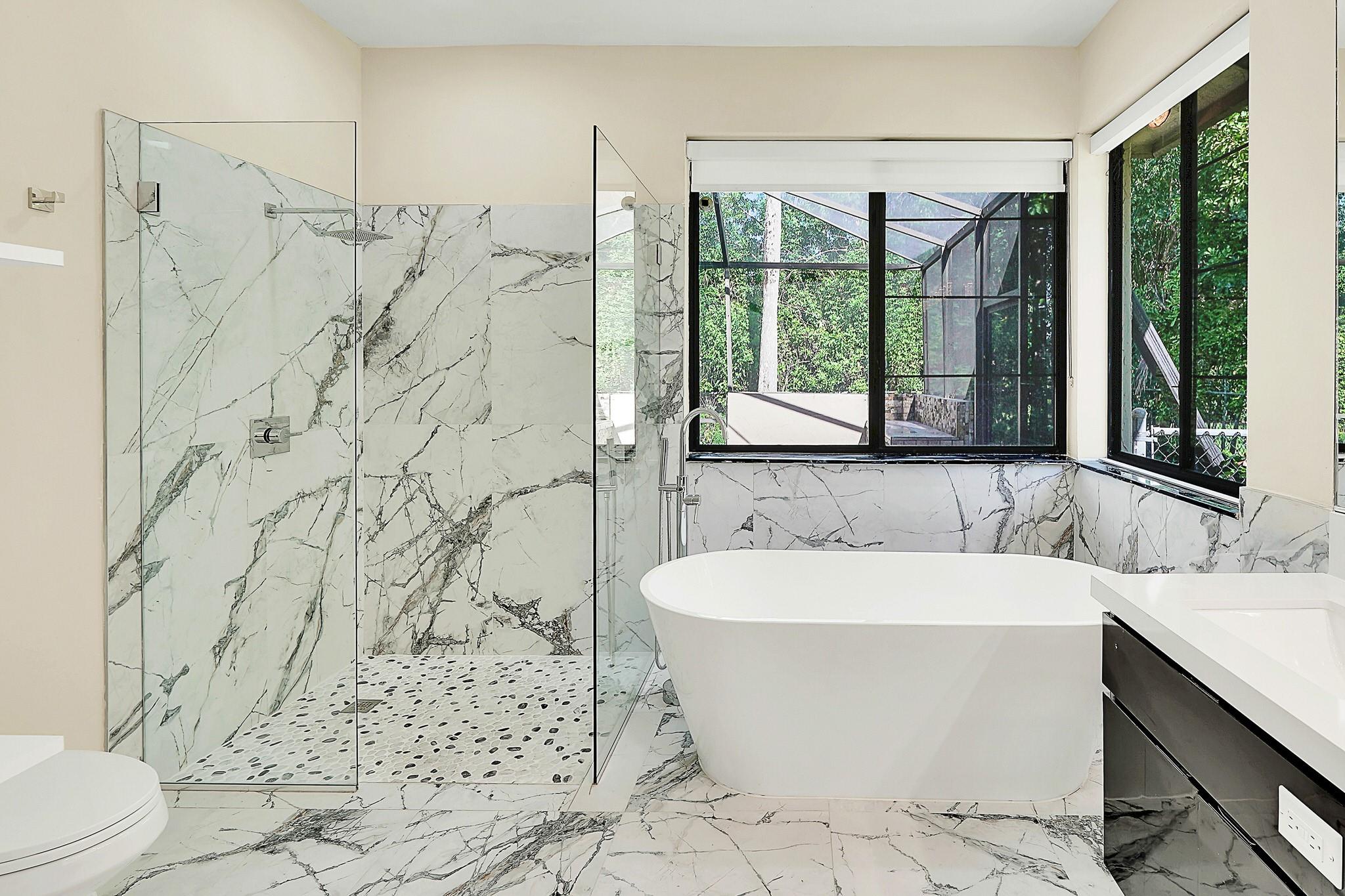 645 NW 102nd Avenue, Coral Springs, FL 33071