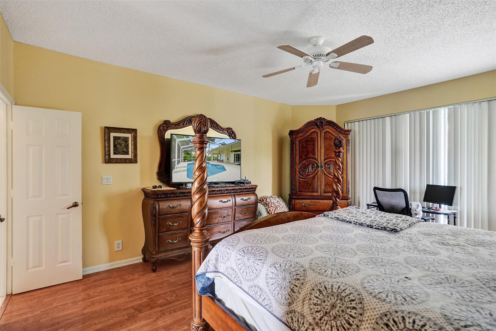 6411 NW 41st Street, Coral Springs, FL 33067