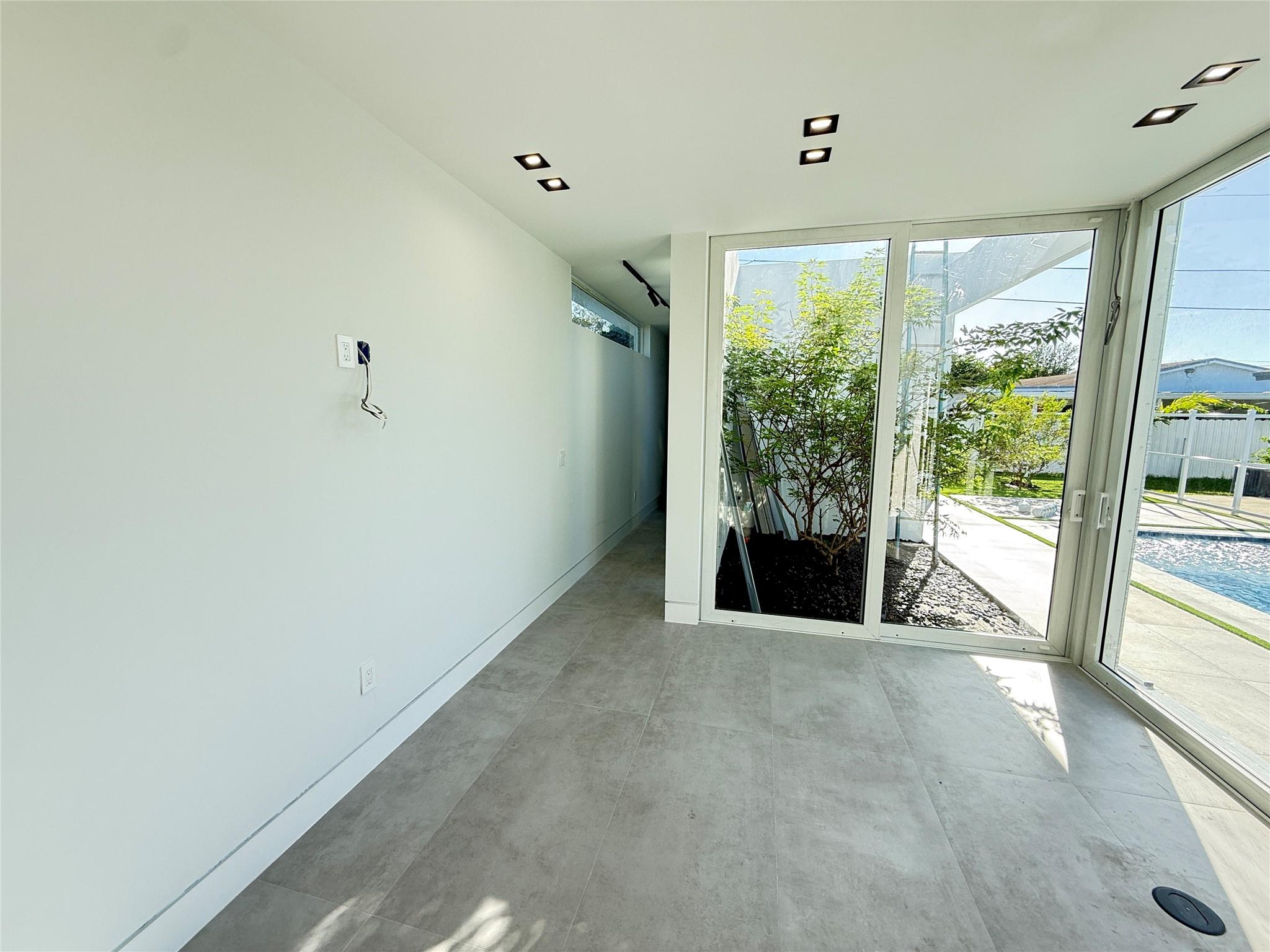 12245 SW 29th Terrace Adu, Miami, FL 33175