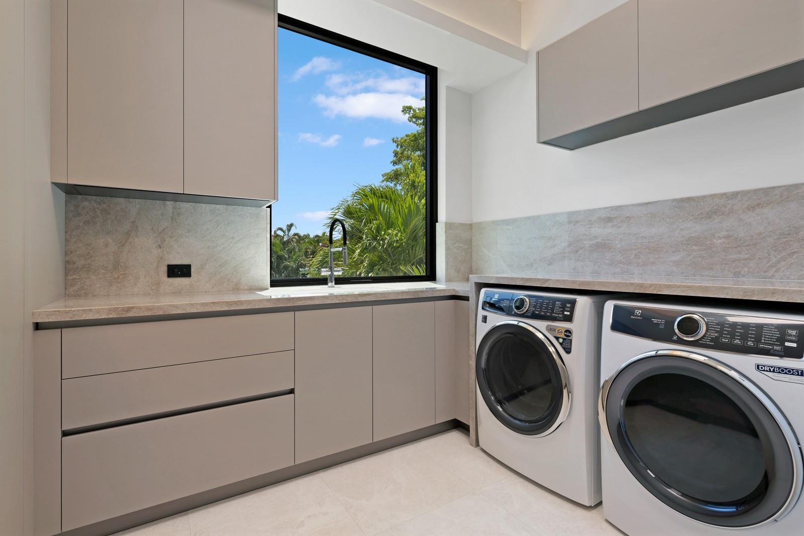 1721 SE 11th Street, Fort Lauderdale, FL 33316