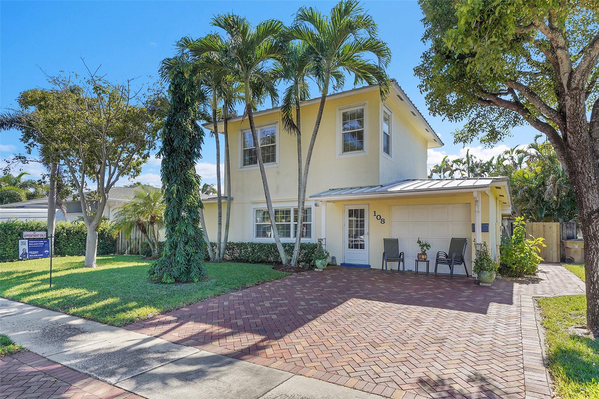 Photo for 108 SE 14th Court, Deerfield Beach, FL 33441 - listing #FX-10537052 108 SE 14th Court, Deerfield Beach, FL 33441