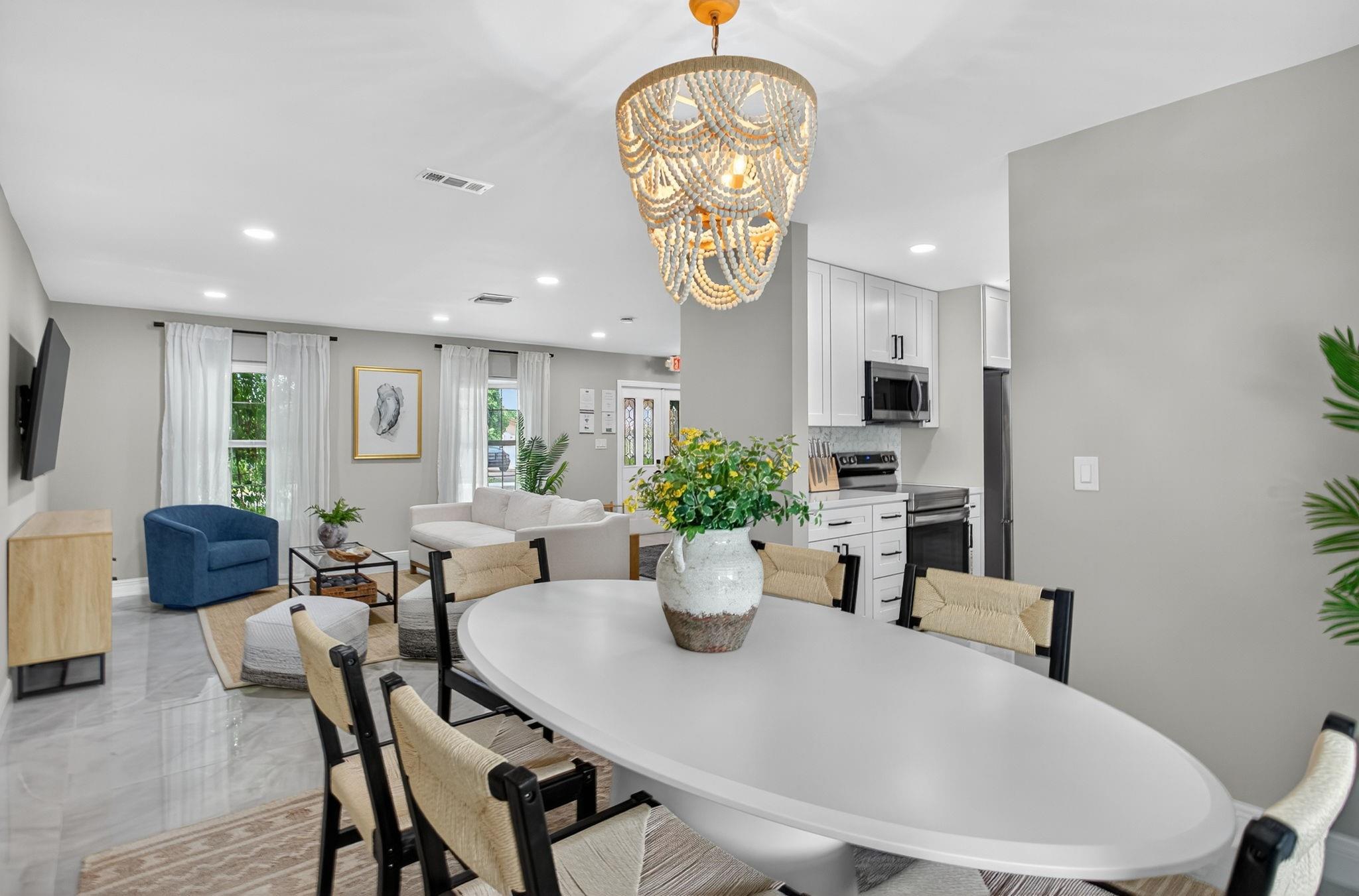 2421 NW 114th Avenue, Coral Springs, FL 33065