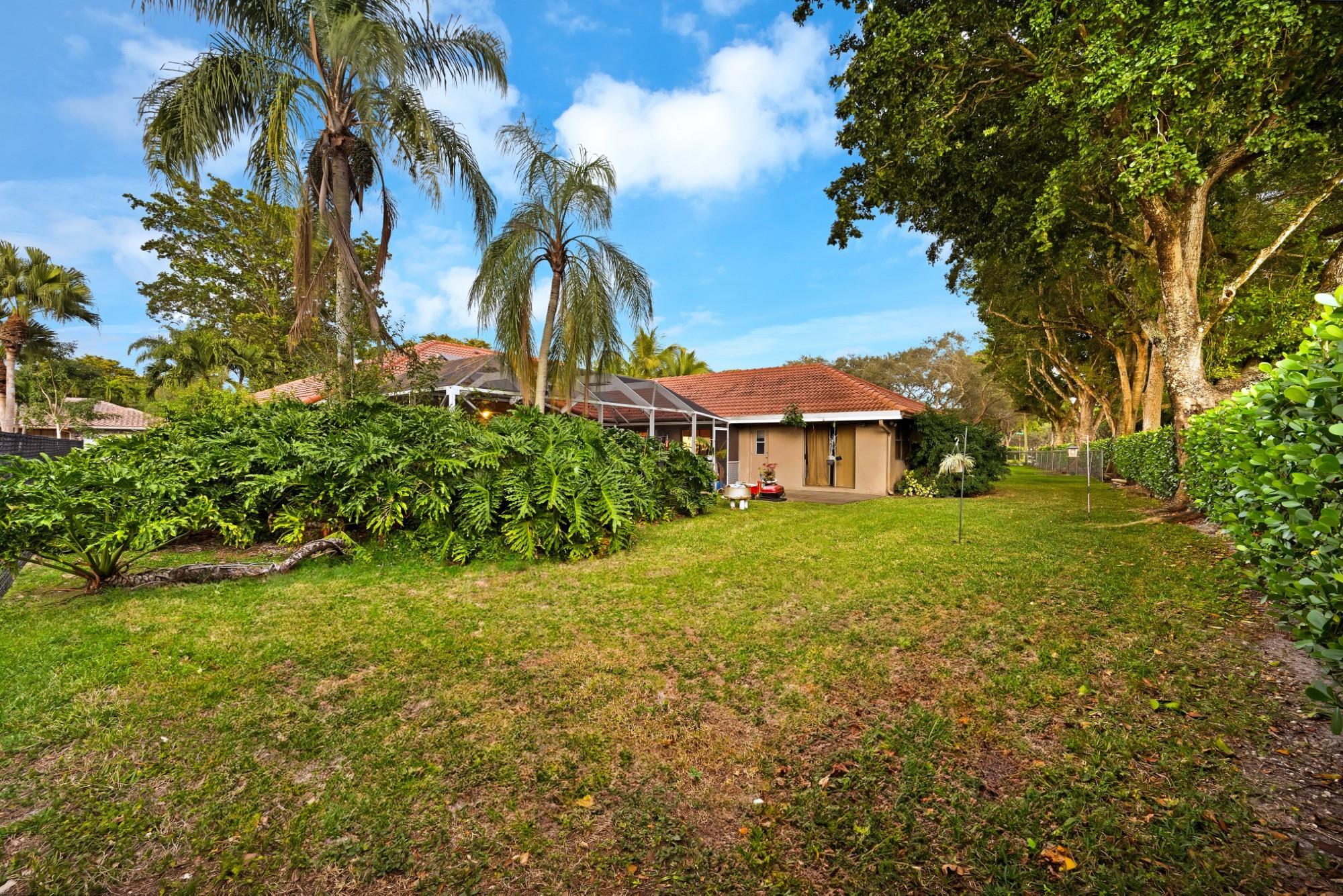 8622 NW 49th Drive, Coral Springs, FL 33067