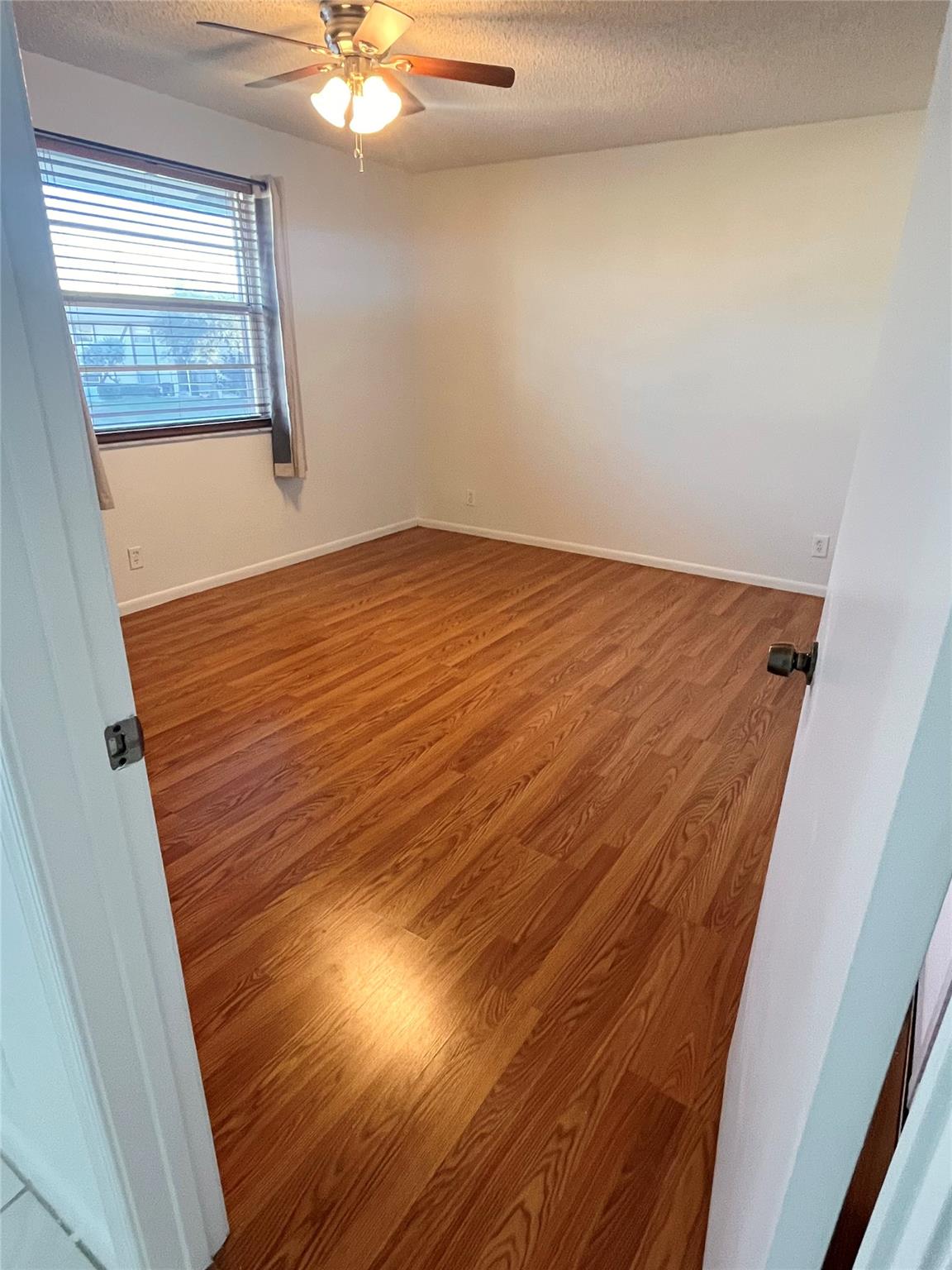 2423 NW 89th Drive 111, Coral Springs, FL 33065