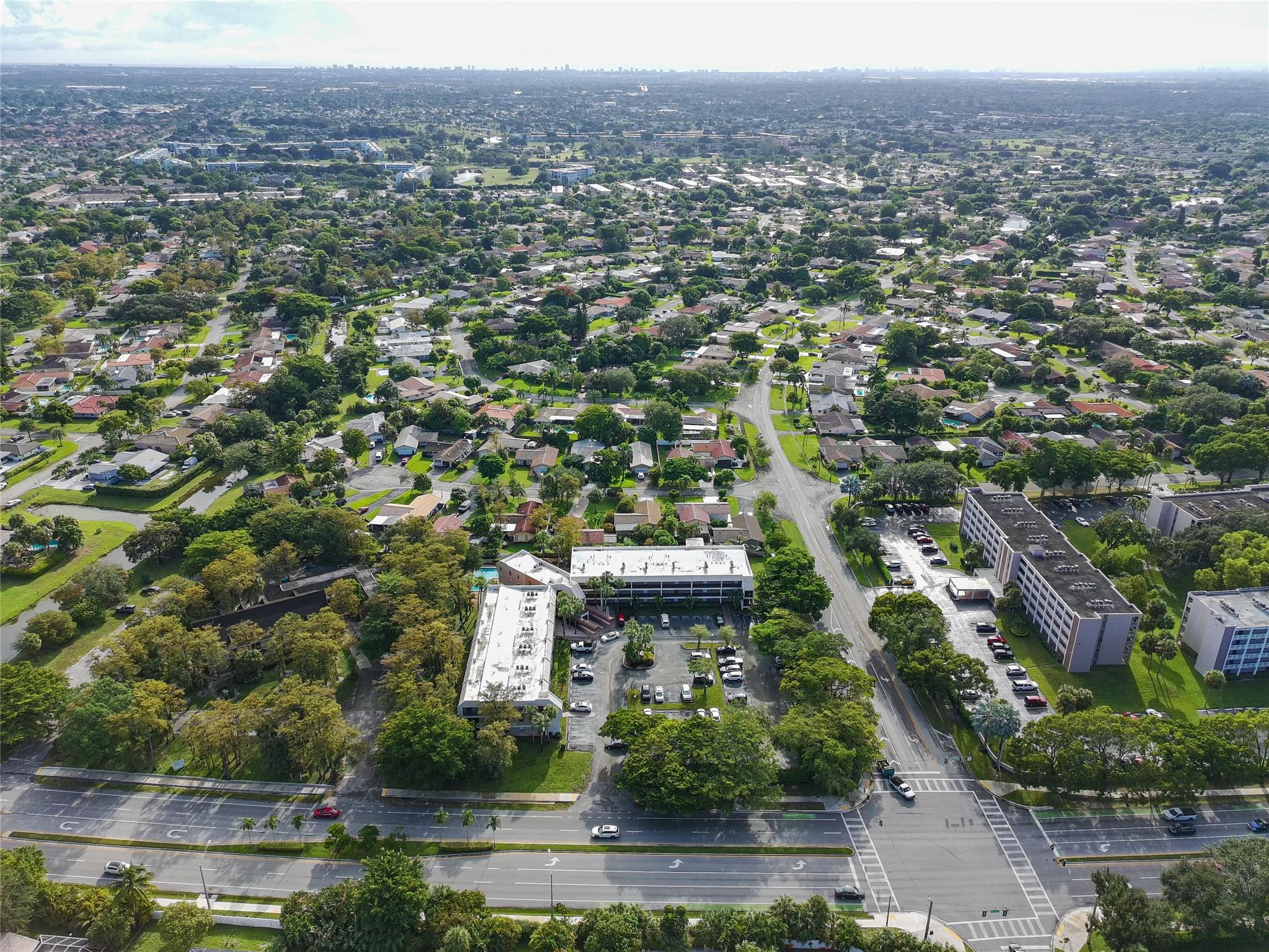 8725 Shadow Wood Boulevard 312, Coral Springs, FL 33071