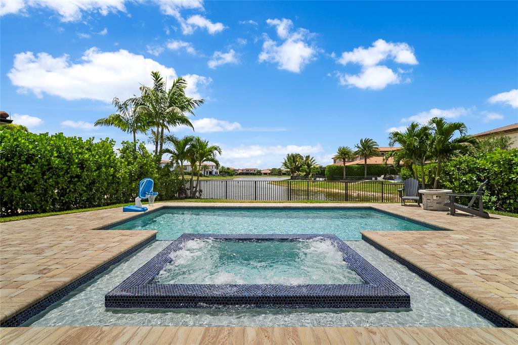 Photo for 11146 Meridian Drive N, Parkland, FL 33076 - Listing #FX-10438202 11146 Meridian Drive N, Parkland, FL 33076