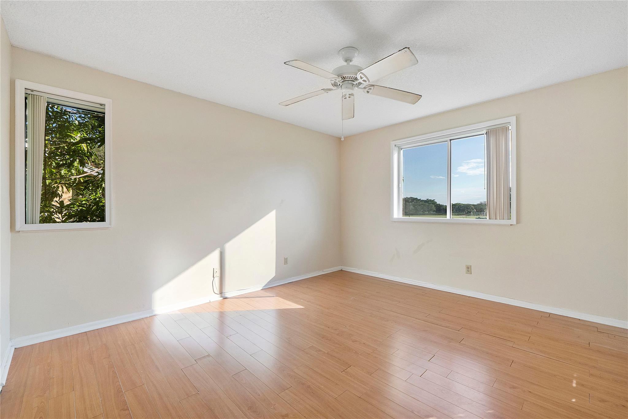 967 Coral Club Drive 967, Coral Springs, FL 33071