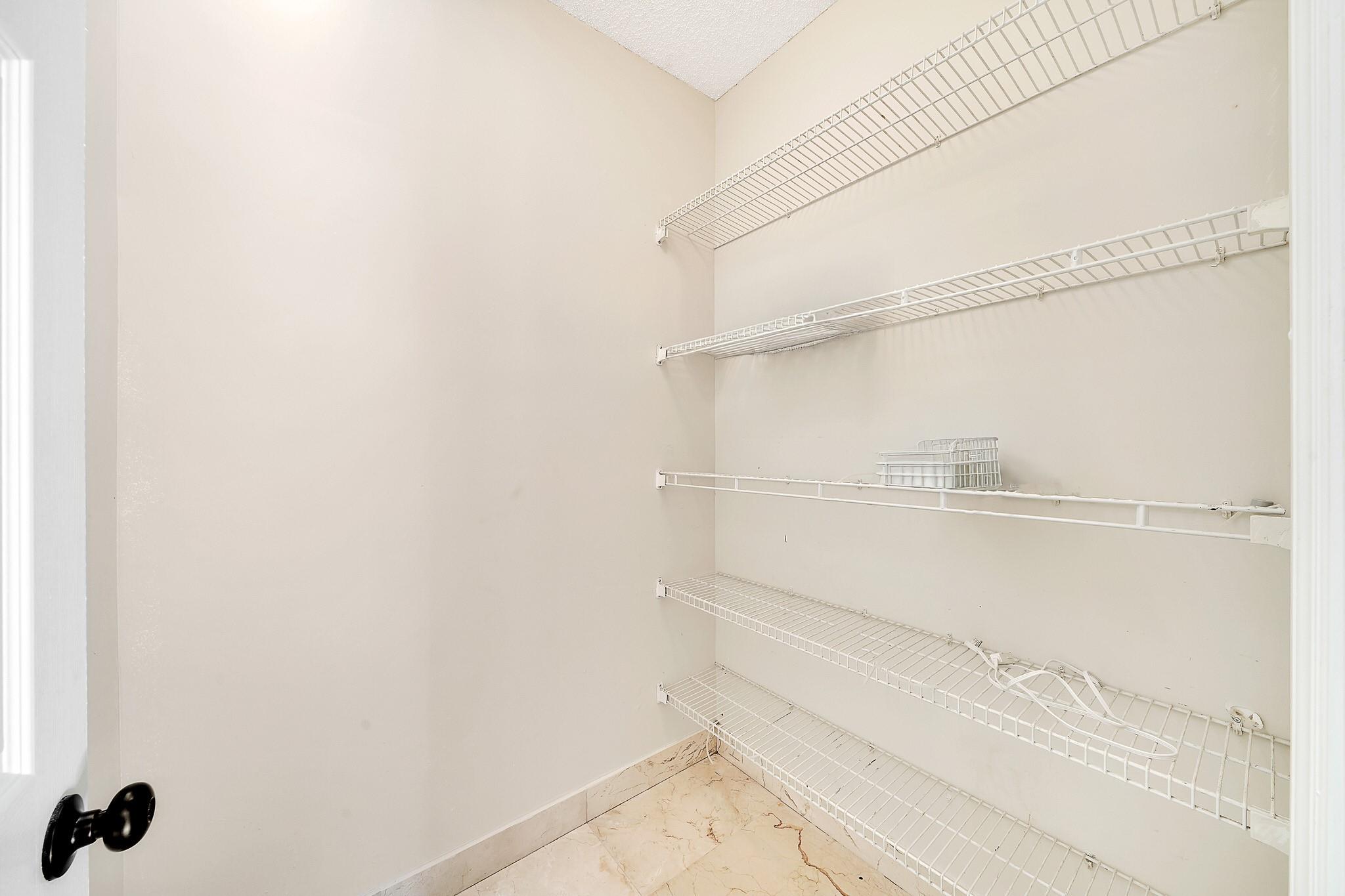 645 NW 102nd Avenue, Coral Springs, FL 33071