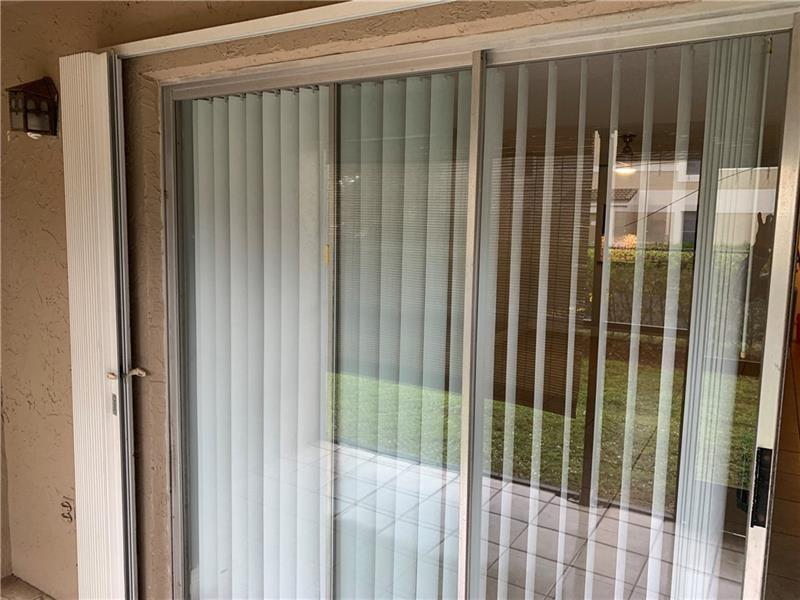 2830 Riverside Drive 102, Coral Springs, FL 33065