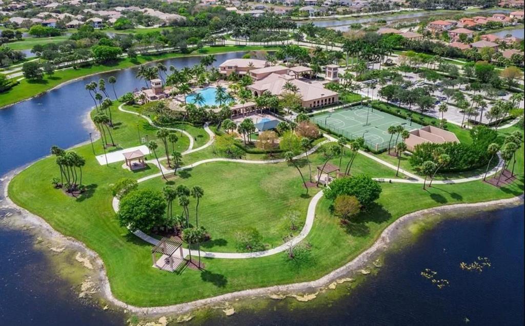 Photo for 12199 NW 77th Mnr, Parkland, FL 33076 - Listing #FX-10437192 12199 NW 77th Mnr, Parkland, FL 33076