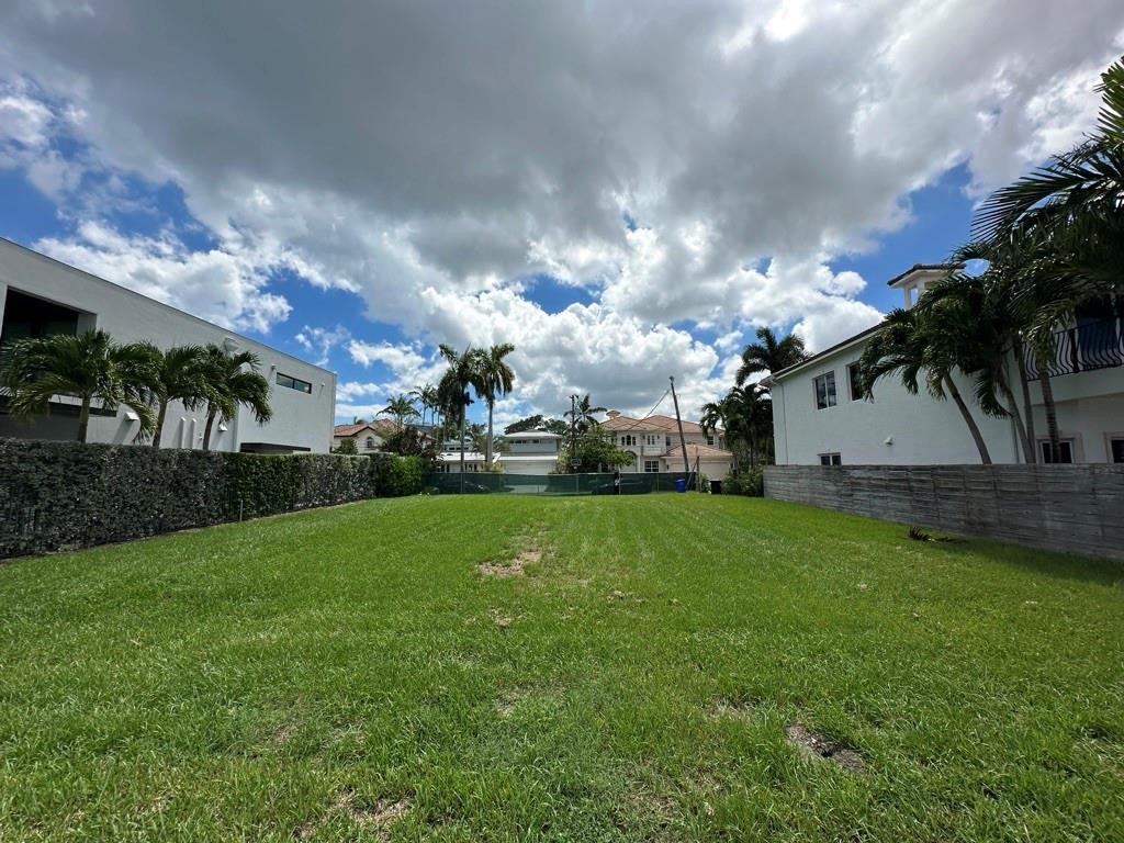 Photo for 1531 SE 12th Court, Fort Lauderdale, FL 33316 - listing #FX-10525600 1531 SE 12th Court, Fort Lauderdale, FL 33316