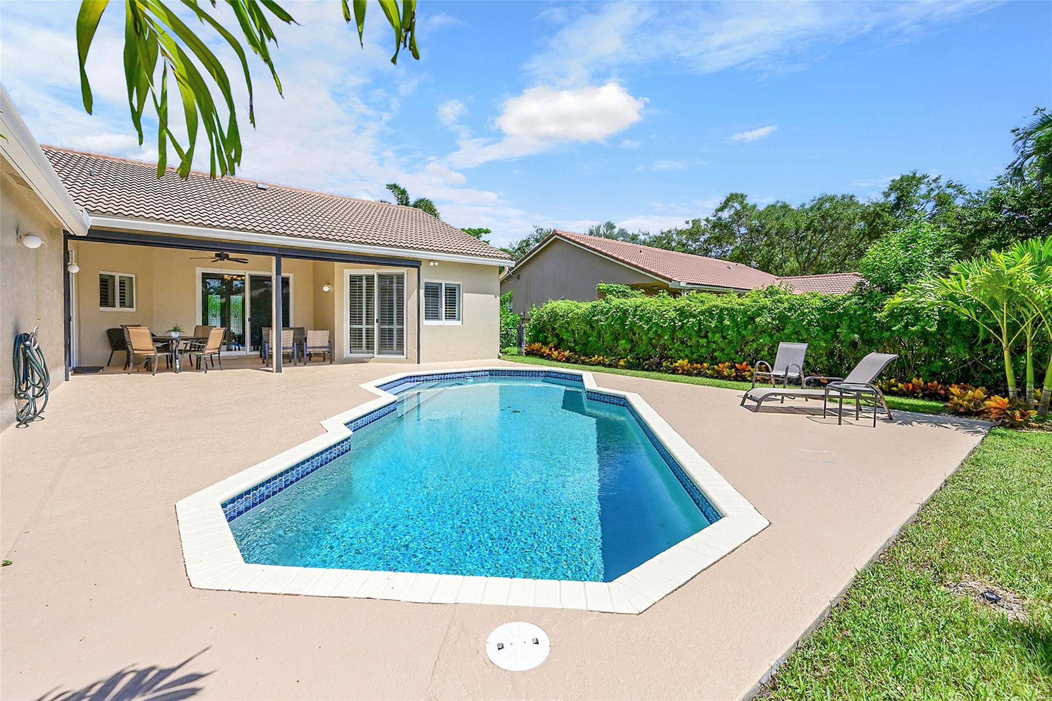 4910 NW 104th Avenue, Coral Springs, FL 33076