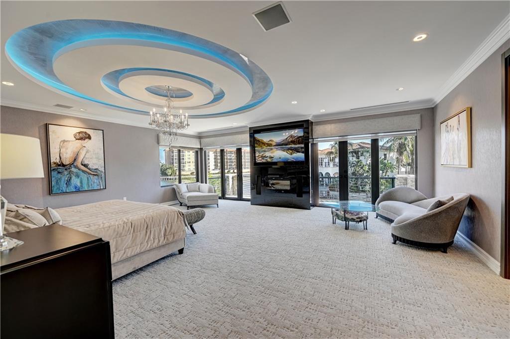 2900 NE 8 Avenue, Boca Raton, FL 33431