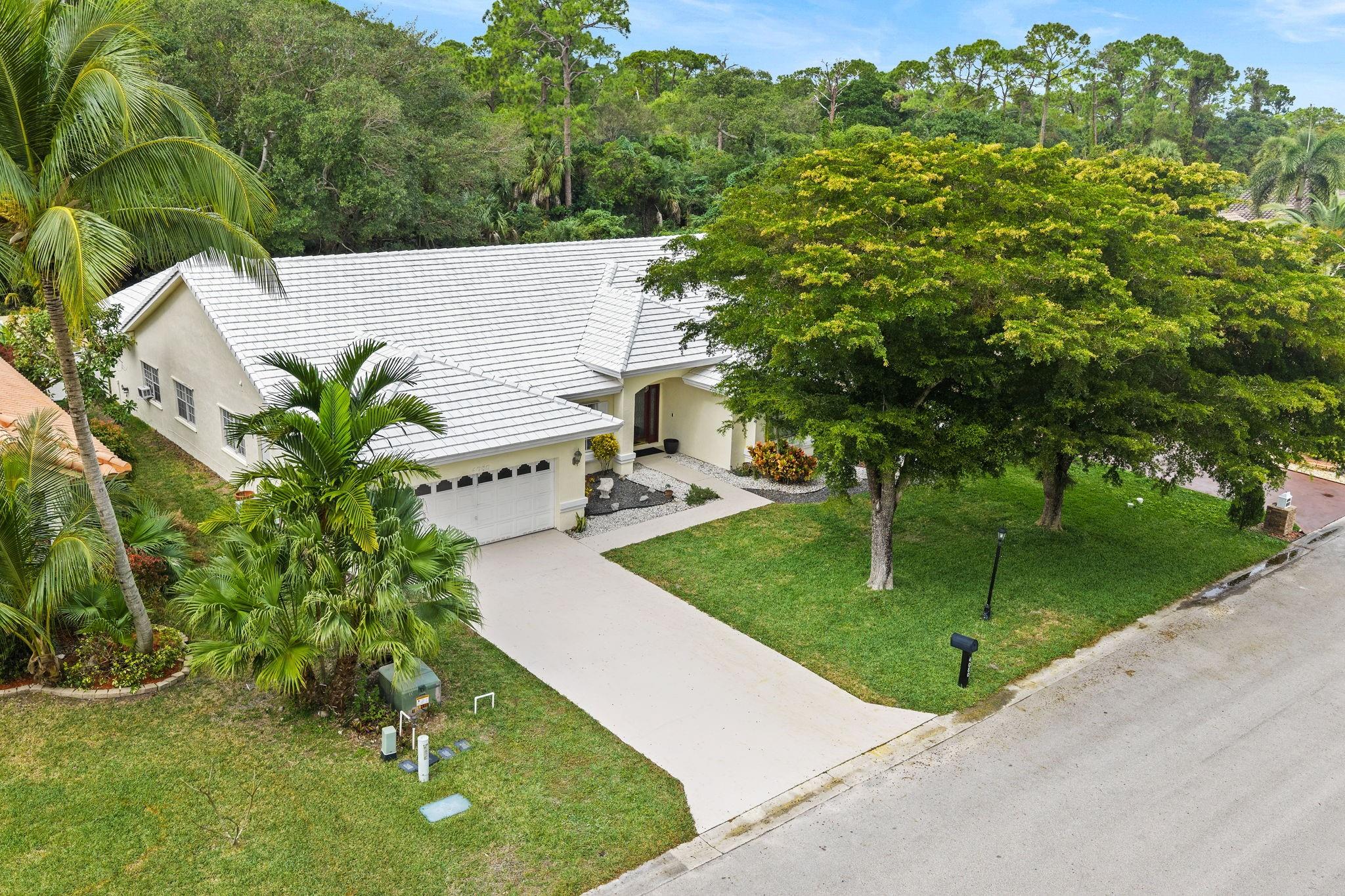 Photo for 4080 NW 83rd Lane, Coral Springs, FL 33065 - Listing #FX-10545713 4080 NW 83rd Lane, Coral Springs, FL 33065