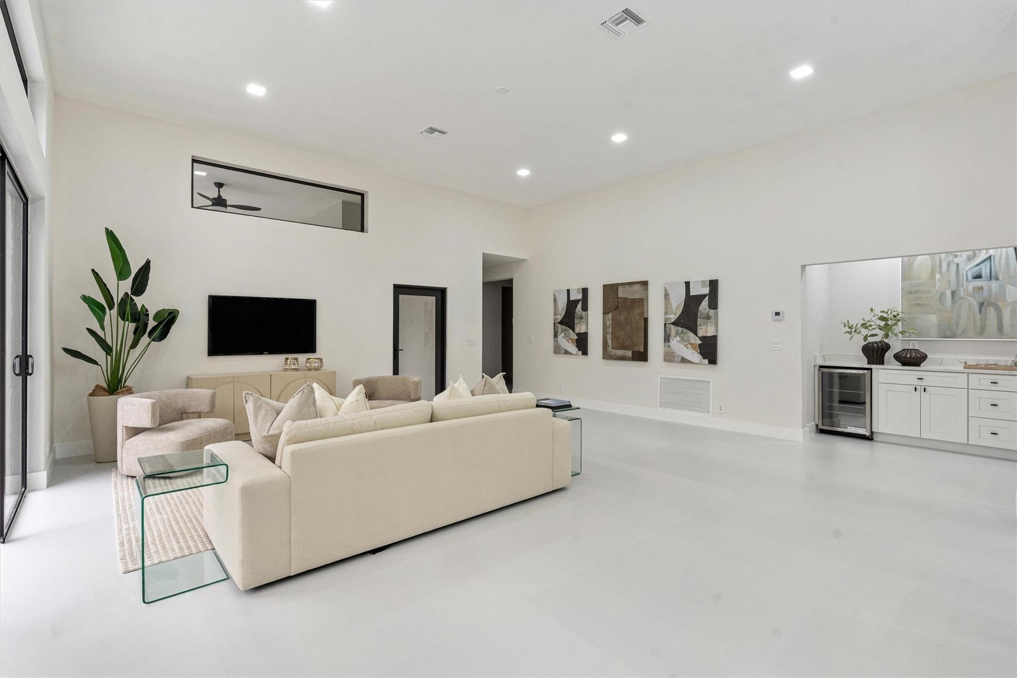 7685 NW 47th Drive, Coral Springs, FL 33067