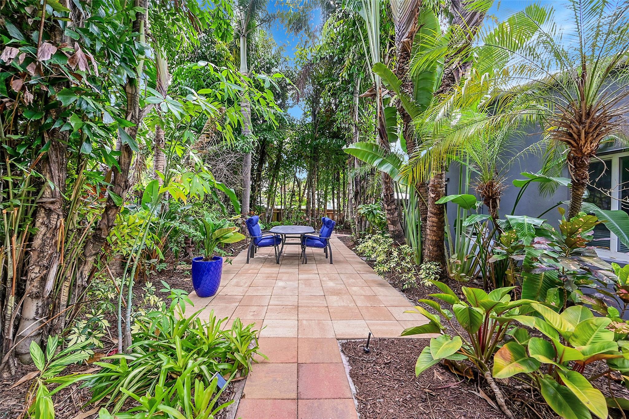 Photo for 2716 NE 10th Terrace, Wilton Manors, FL 33334 - Listing #FX-10518956 2716 NE 10th Terrace, Wilton Manors, FL 33334
