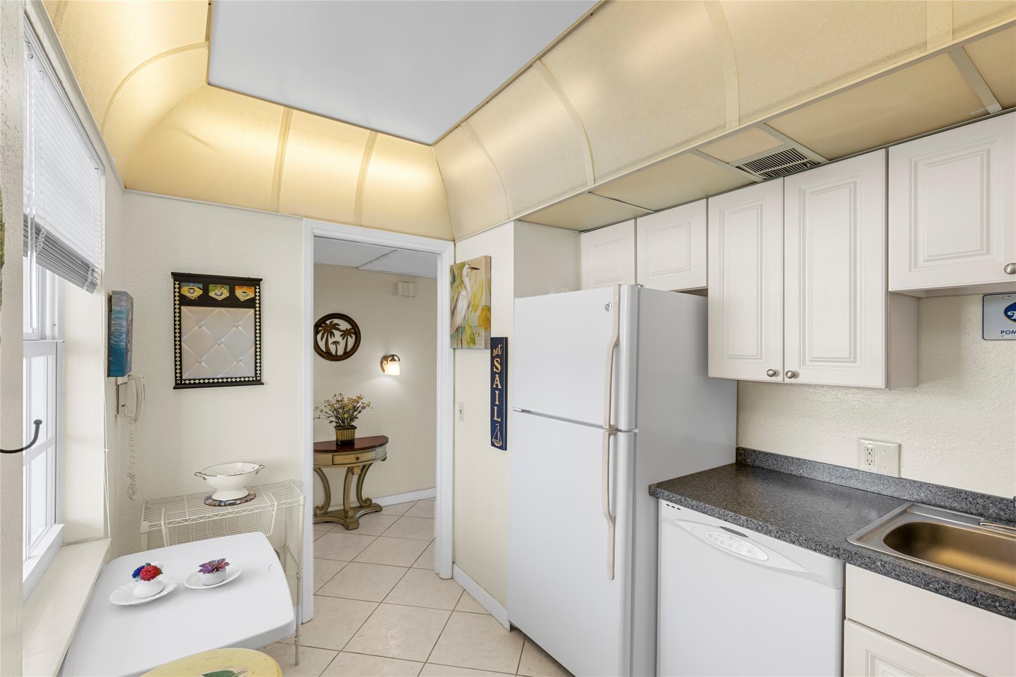 Photo for 3100 N Palm Aire Drive, 803, Pompano Beach, FL 33069 - Listing #FX-10522657 3100 N Palm Aire Drive, 803, Pompano Beach, FL 33069