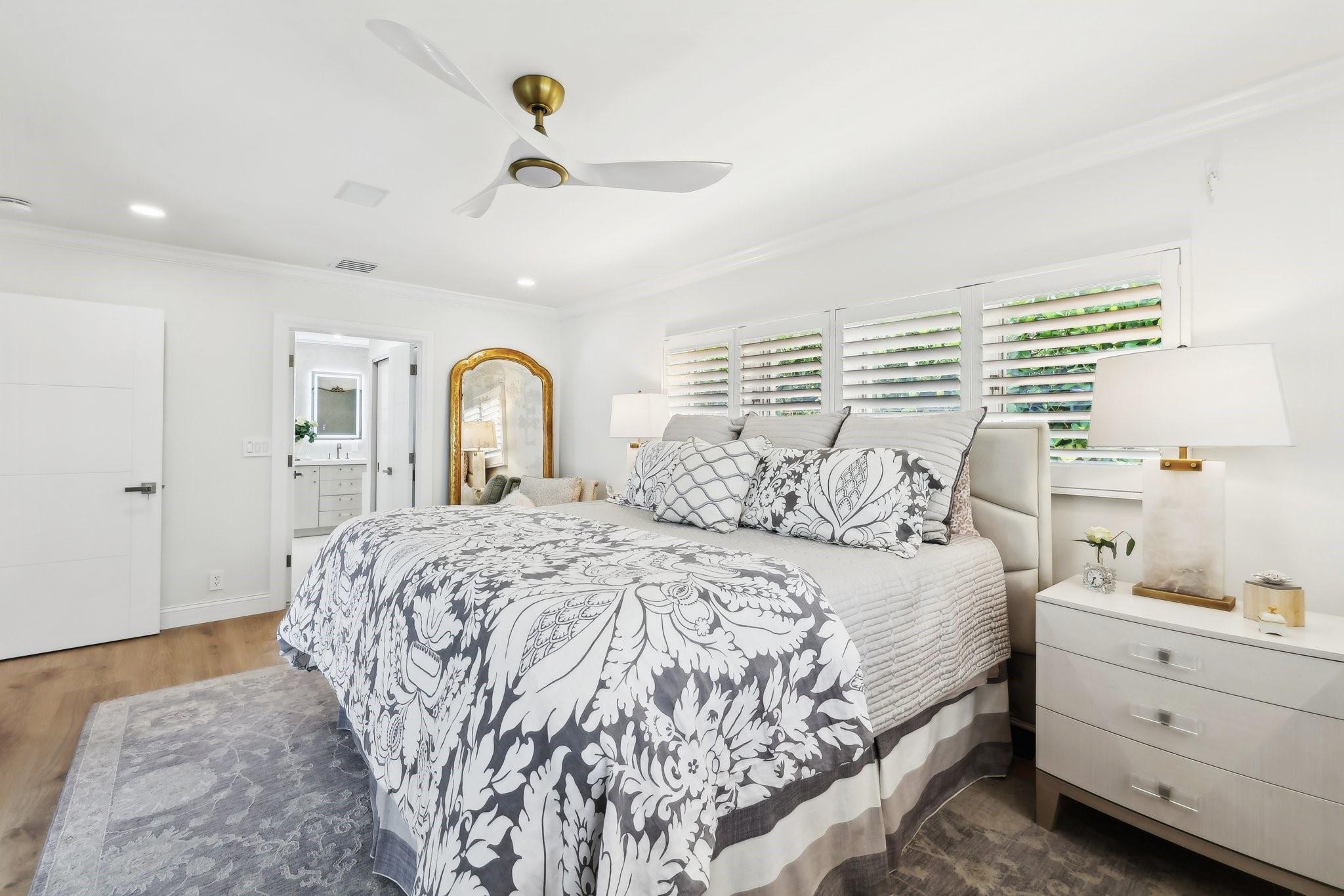 Photo for 2510 NE 47th Street, Fort Lauderdale, FL 33308 - Listing #FX-10520458 2510 NE 47th Street, Fort Lauderdale, FL 33308