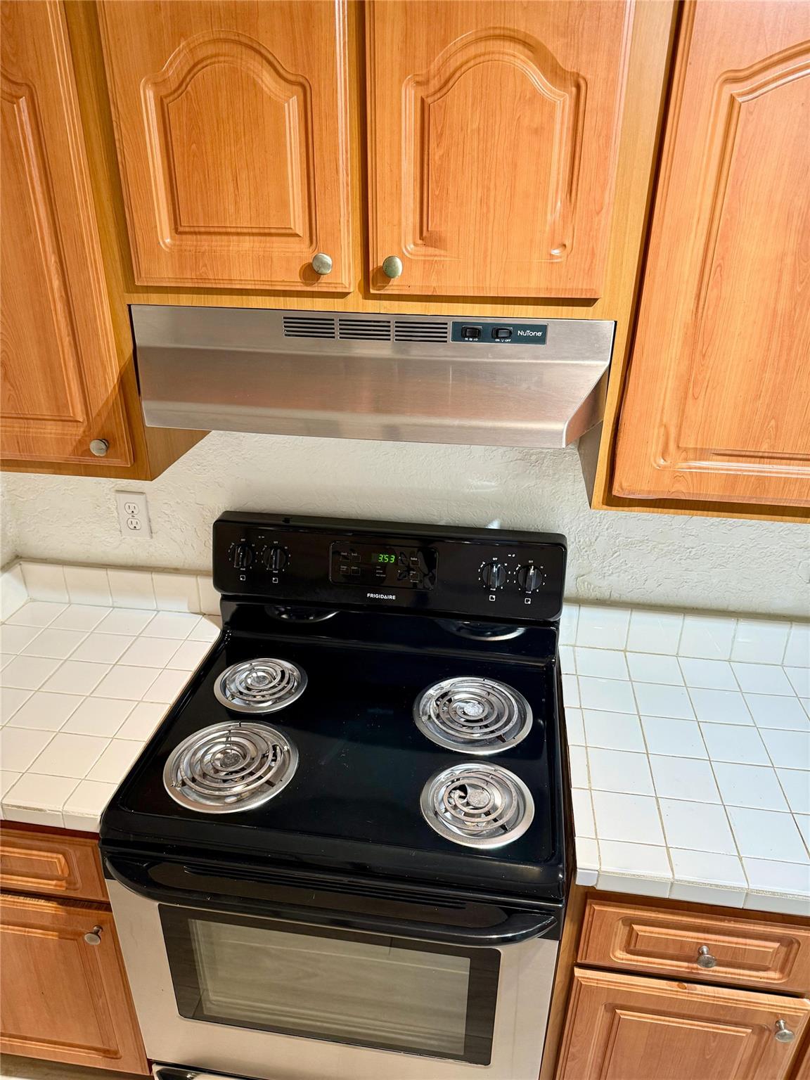 2646 Riverside Drive 2646, Coral Springs, FL 33065