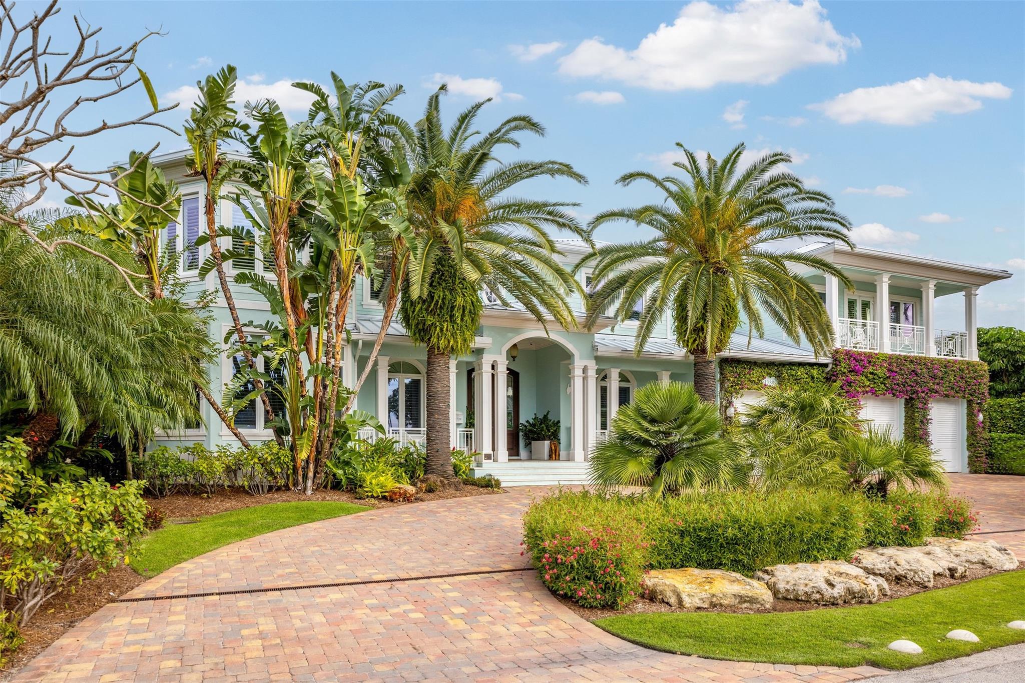 1739 SE 11th Street, Fort Lauderdale, FL 33316